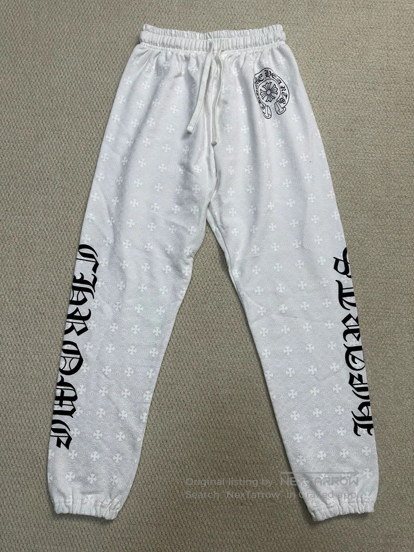 chrome hearts white patterned sweatpants size small.