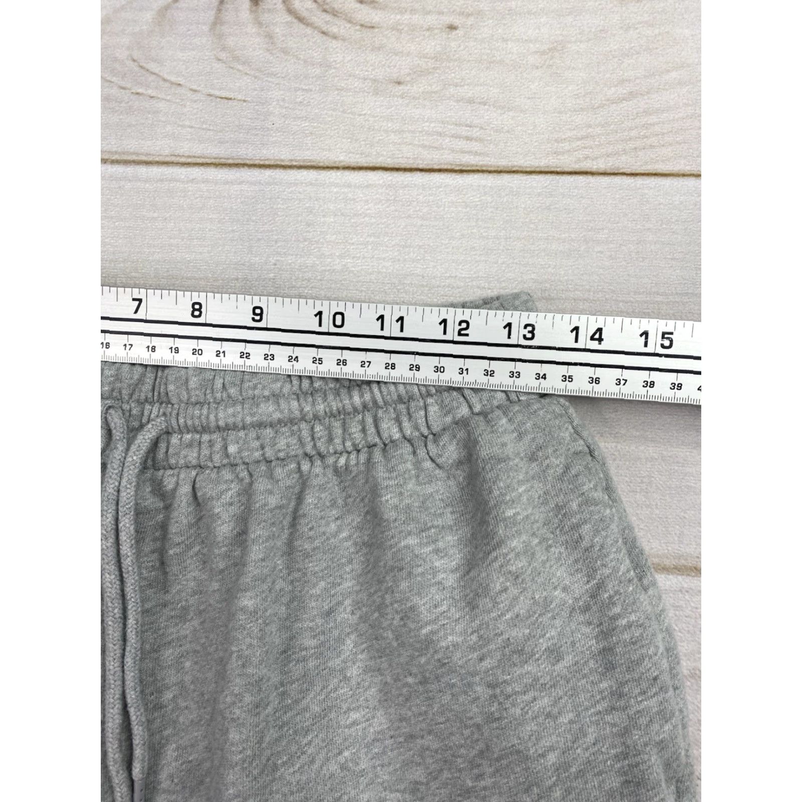 Old Navy Old Navy Sweatpants Womens M Gray High Rise Dynamic Fleece Wide Leg Cargo Size 32" / US 10 / IT 46 - 6 Thumbnail
