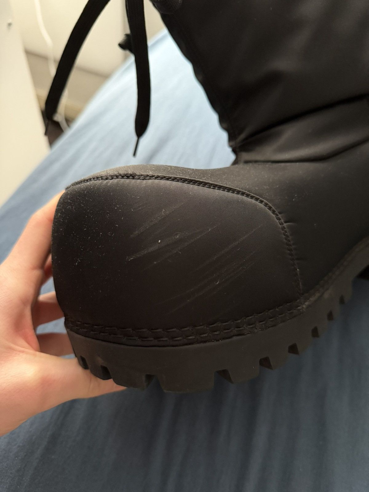 Balenciaga Balenciaga Alaska Ski Boots Size US 10 / EU 43 - 8 Thumbnail