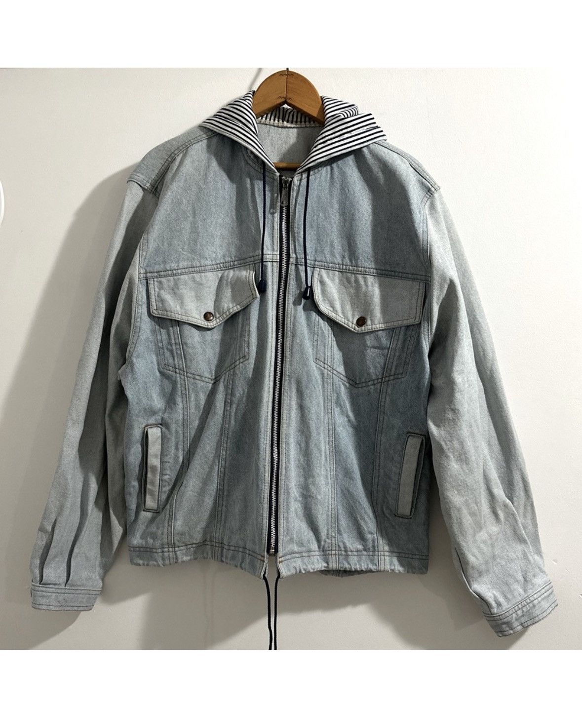 Fiorucci Vintage Jeans Denim Jacket with Hood Size US M / EU 48-50 / 2 - 1 Thumbnail