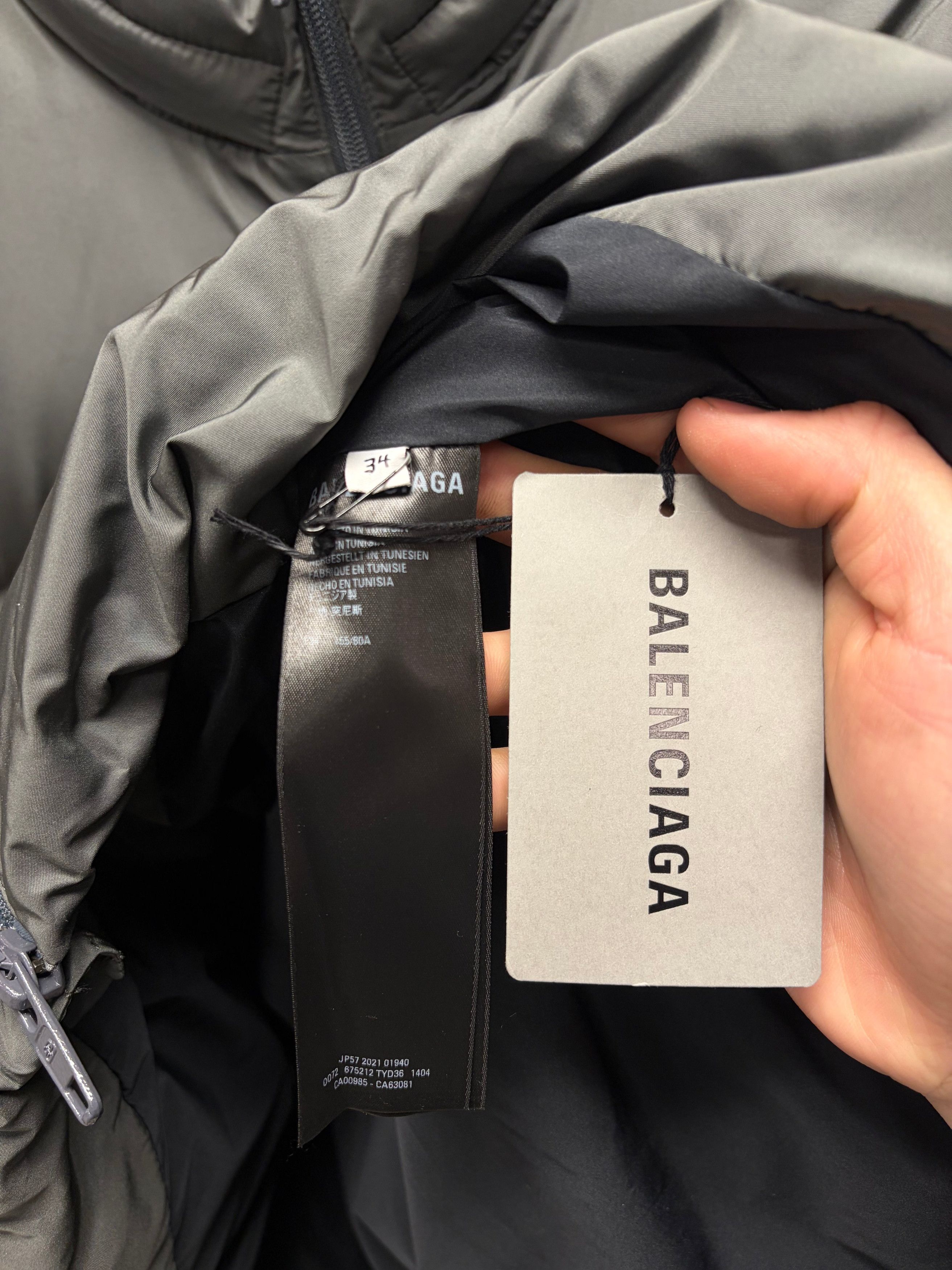 Balenciaga Balenciaga ‘Sports Icon Logo’ Black Down Filled Puffer Jacket Size US M / EU 48-50 / 2 - 5 Thumbnail