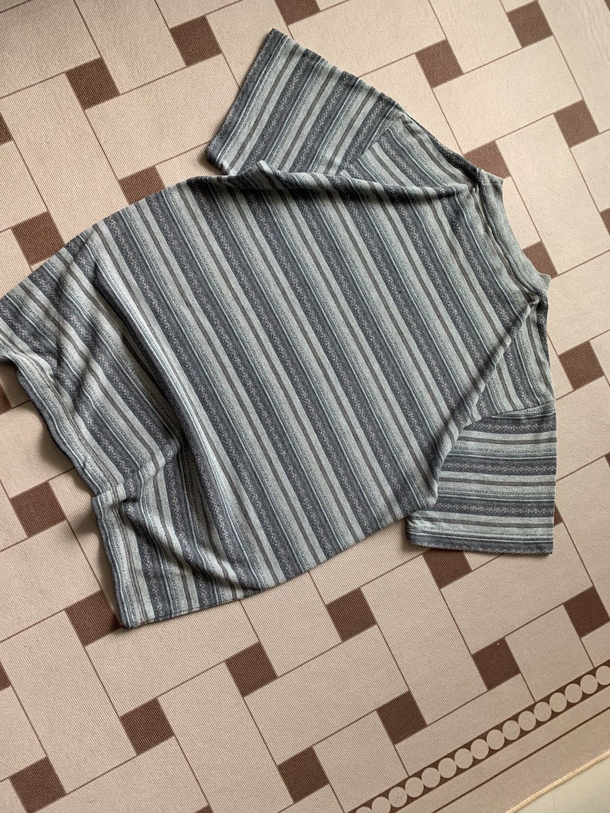 Vintage Vintage Y2K Piko Surf Striped Tshirt Size US M / EU 48-50 / 2 - 5 Thumbnail