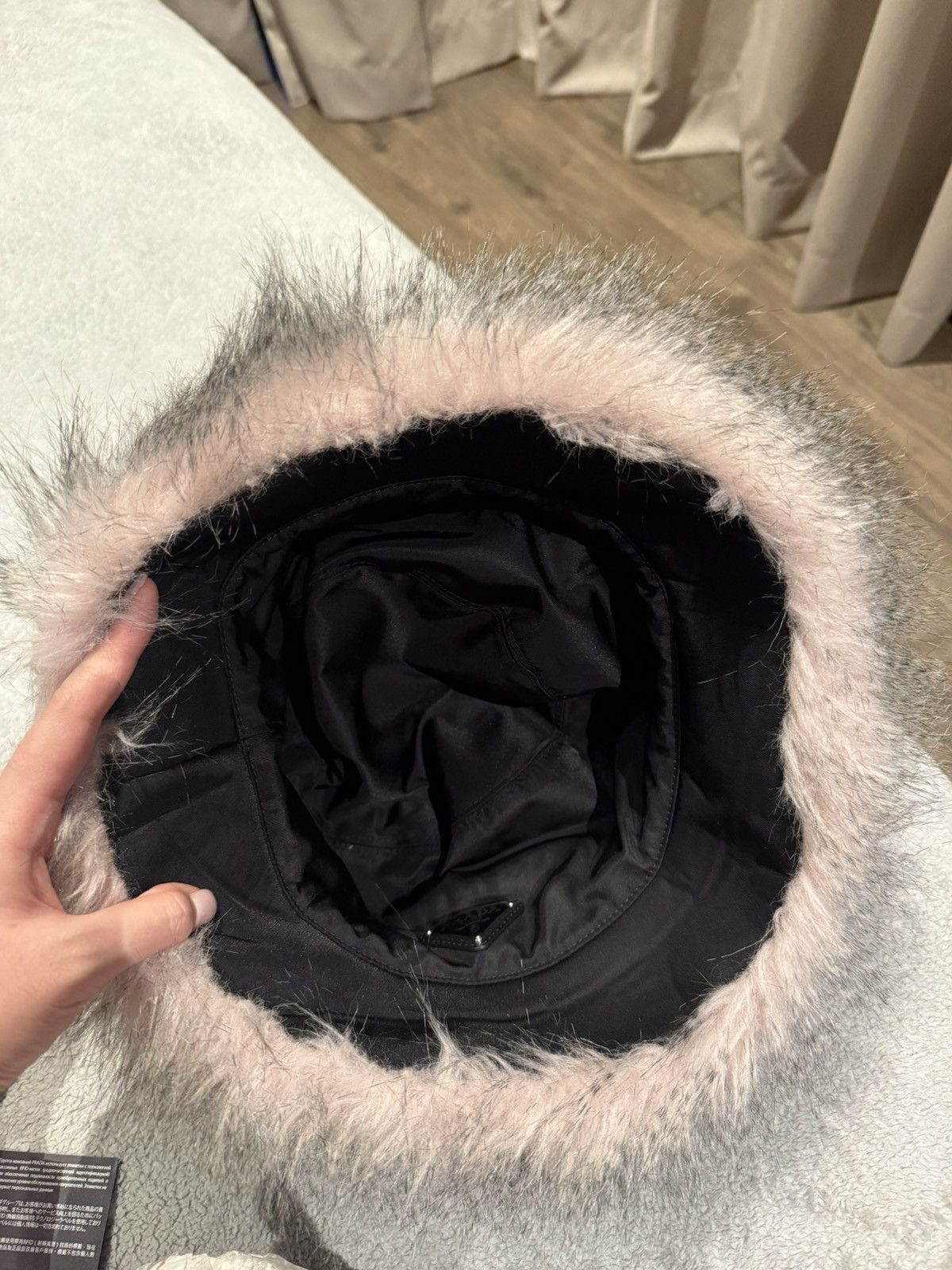 Prada Prada Re-Nylon Faux Fur Trim Bucket Hat Size ONE SIZE - 8 Thumbnail