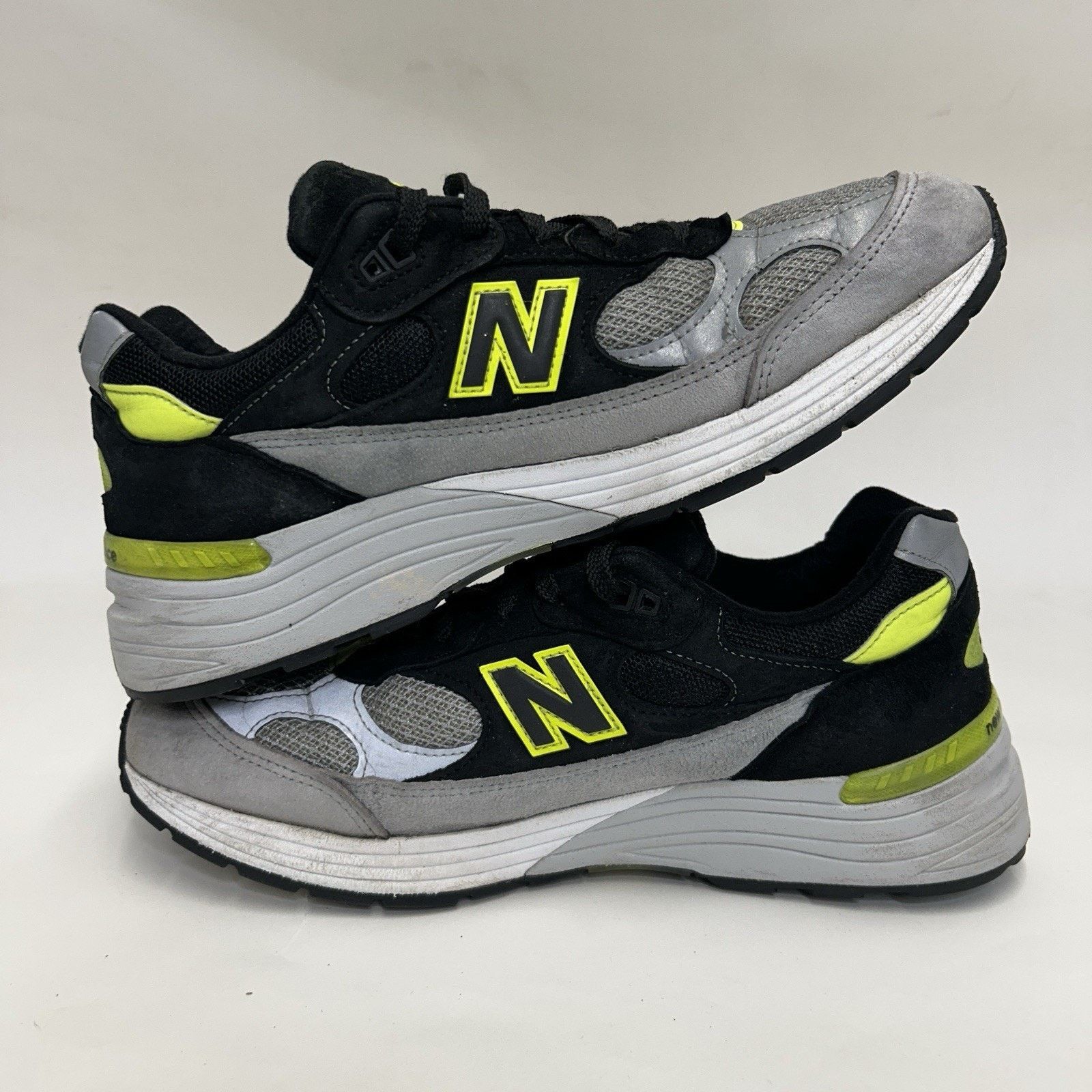 New Balance New Balance 992 Made In USA “Black/Grey/Volt” M992TQ Size US 10.5 / EU 43-44 - 3 Thumbnail