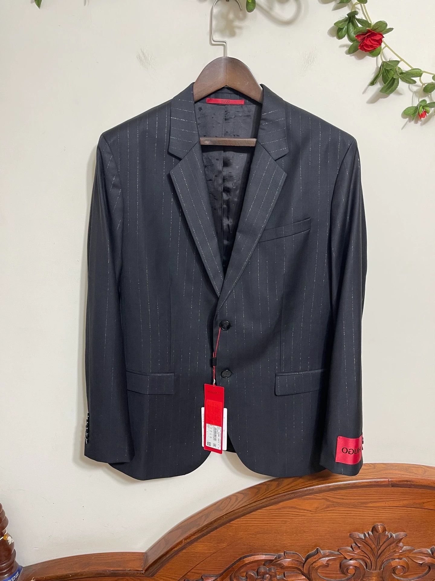 Hugo Boss Black Pinstripe Formal Suit Jacket Size US M / EU 48-50 / 2 - 1 Thumbnail