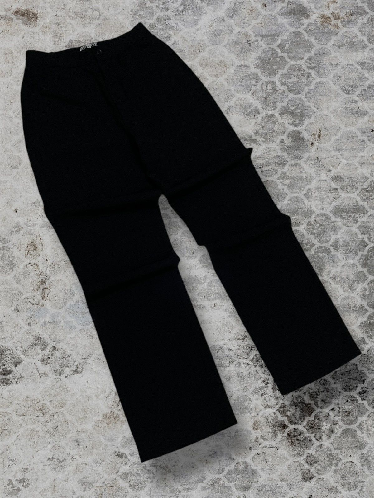 Issey Miyake × Japanese Brand × Vintage Vintage 1990s Designer Issey Miyake Casual Black Pant Size 22" - 2 Thumbnail