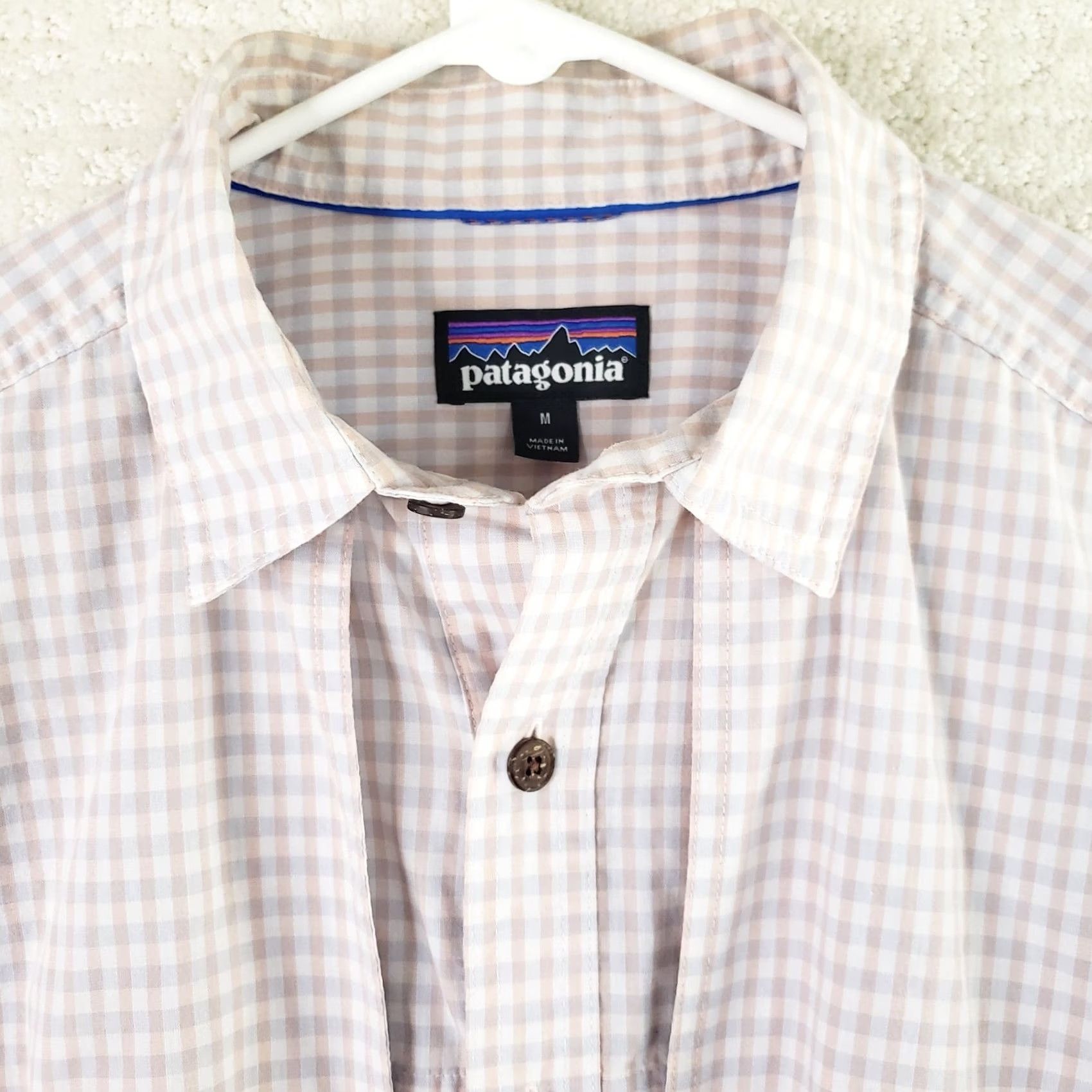 Patagonia Patagonia Shirt Mens Medium Pink Plaid Short Sleeve Button Up Chest Pocket Embroidered Logo Casual Knit Cotton Size US M / EU 48-50 / 2 - 4 Thumbnail