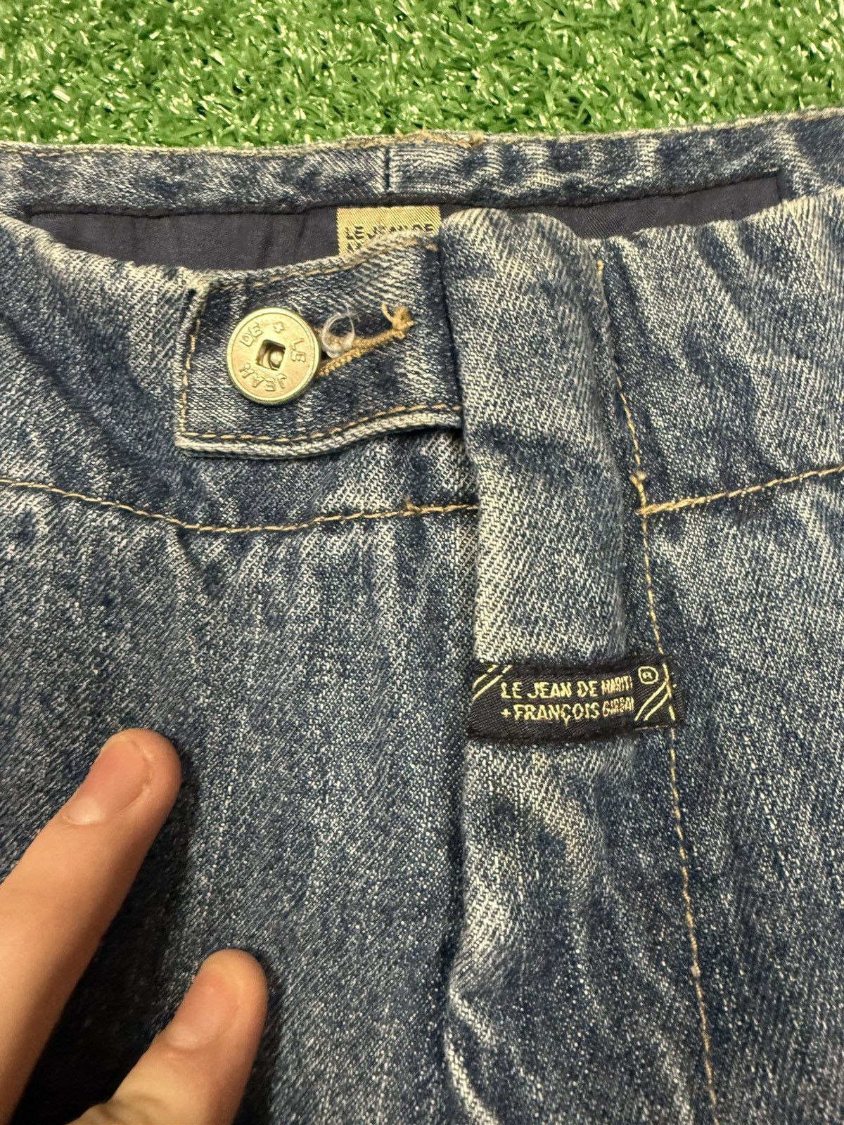 Marithe + Francois Girbaud Girbaud jean shorts sz 38 Size US 38 / EU 54 - 2 Thumbnail