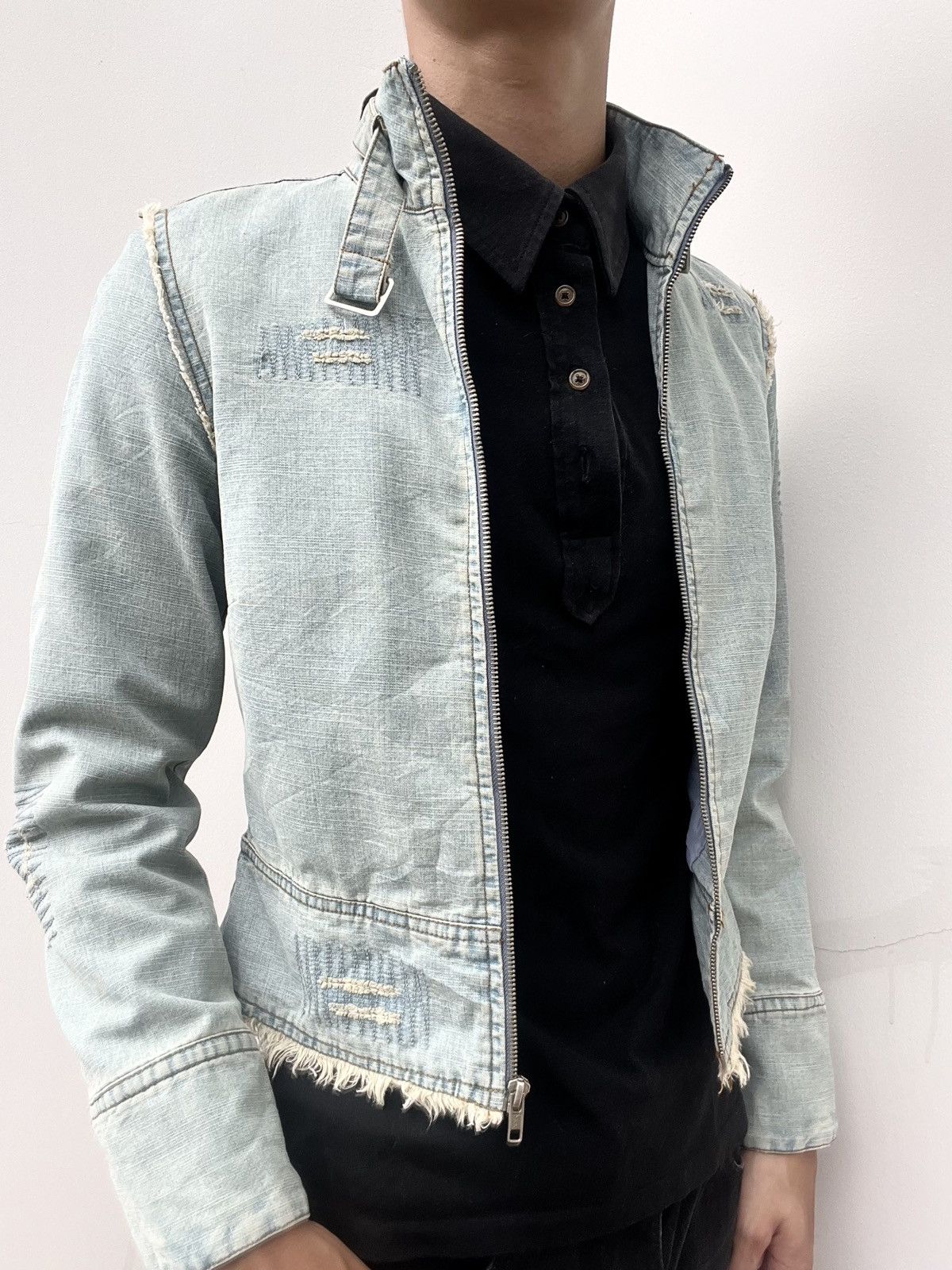 Armani Exchange 2000s Armani Exchange Denim Jacket Size US S / EU 44-46 / 1 - 2 Thumbnail