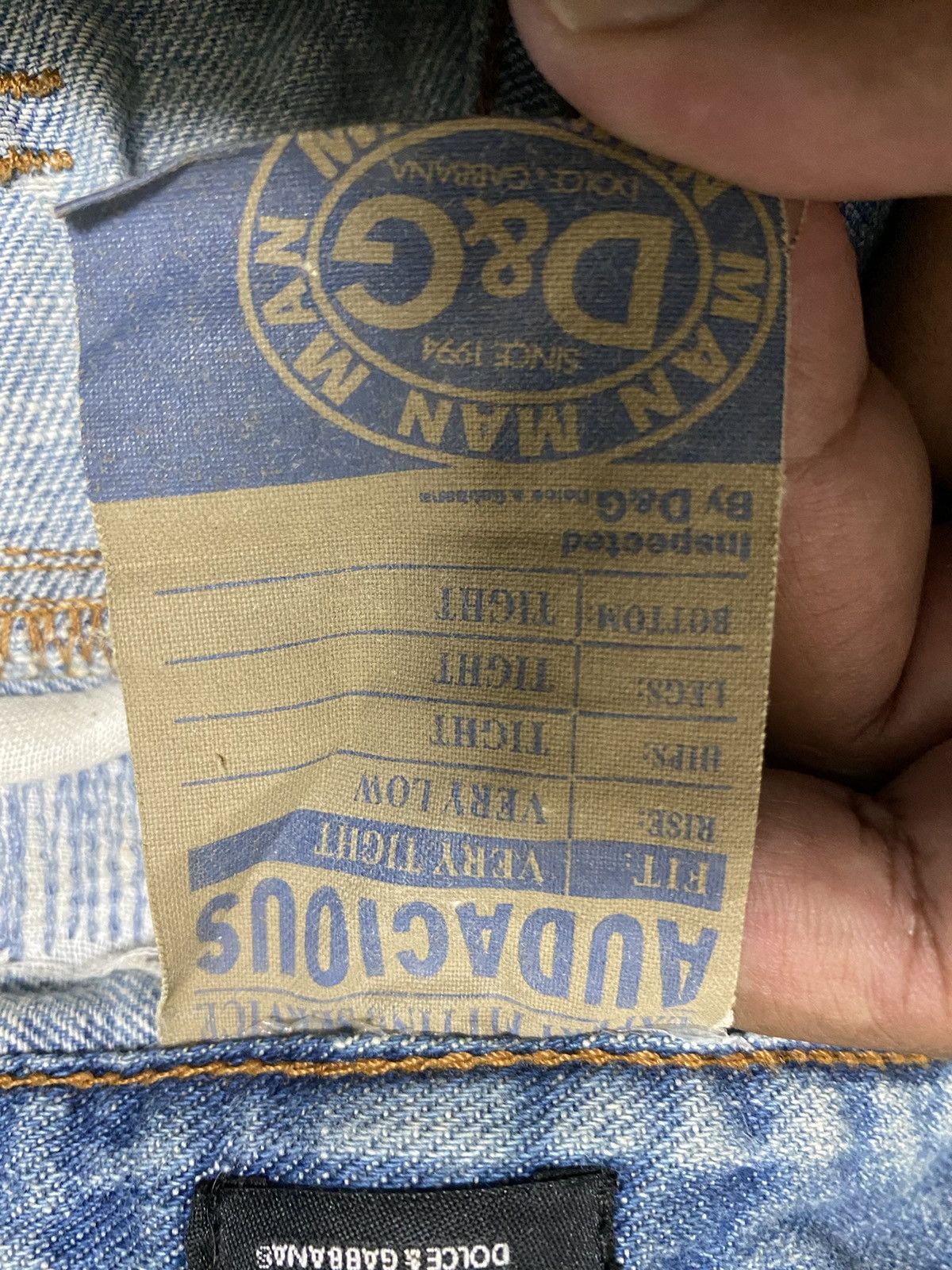 Dolce & Gabbana Rare Vtg Dolce & Gabbana Audacious Distressed Jeans Size US 34 / EU 50 - 17 Thumbnail