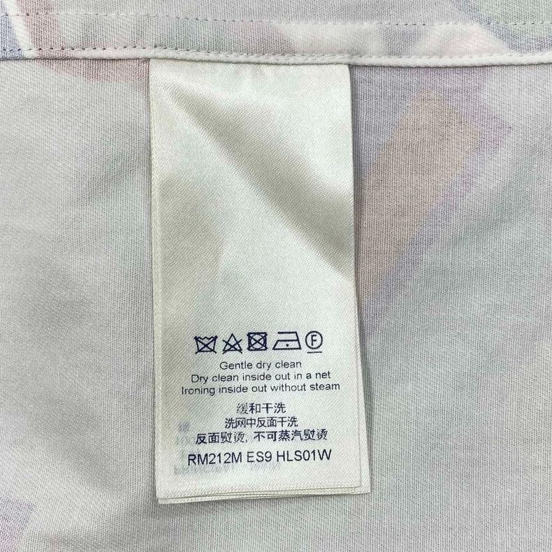 Louis Vuitton Louis Vuitton NBA monogrammed short sleeve shirt Size US S / EU 44-46 / 1 - 5 Thumbnail