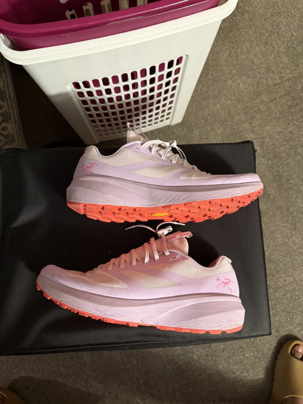 Arc'teryx Arcteryx Norvan LD 3 Pink Colorway Size US 12 / EU 45 - 1 Thumbnail