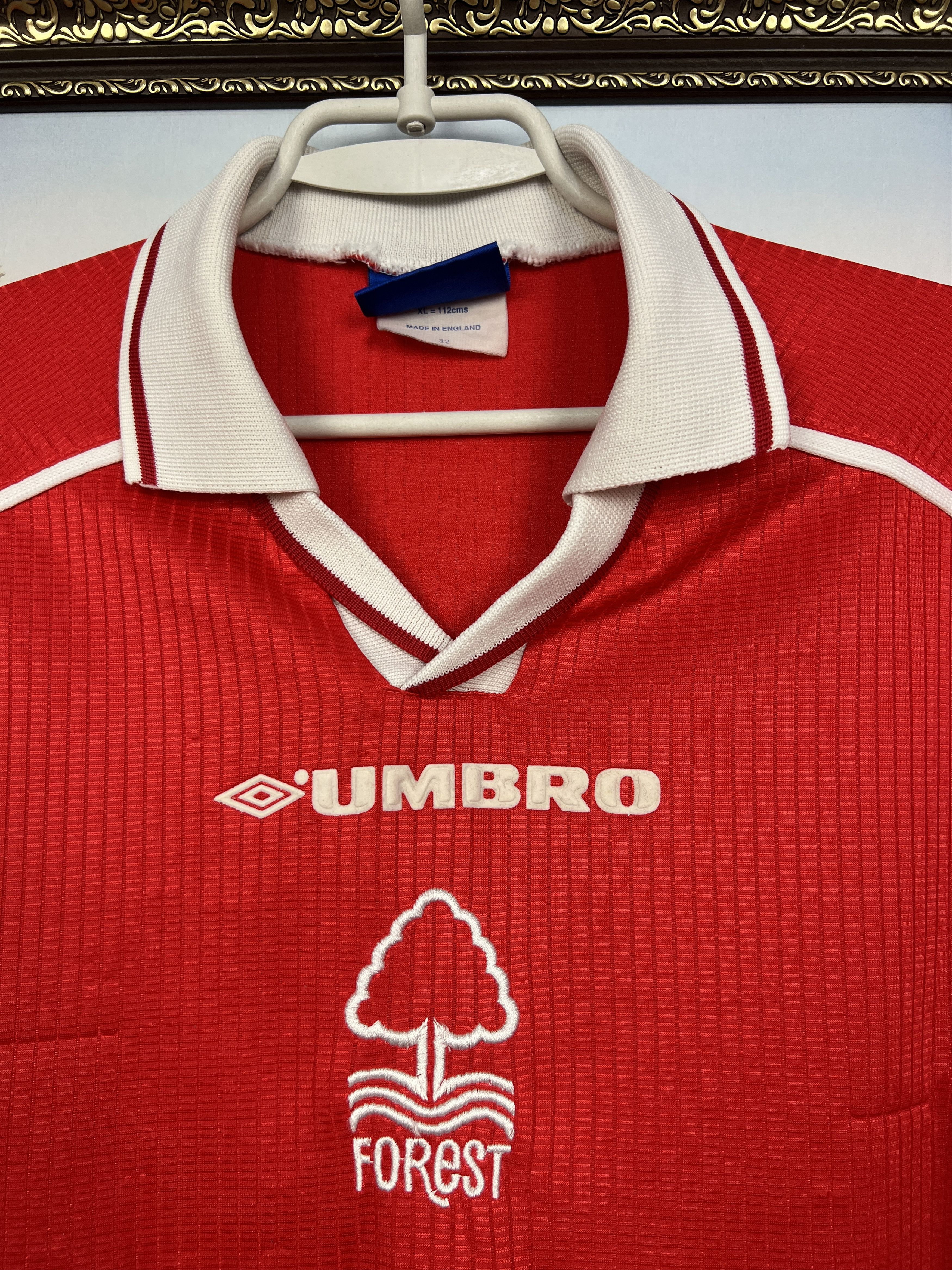 Umbro Nottingham Forest Home football shirt 1998 Soccer Umbro Size US XL / EU 56 / 4 - 5 Thumbnail