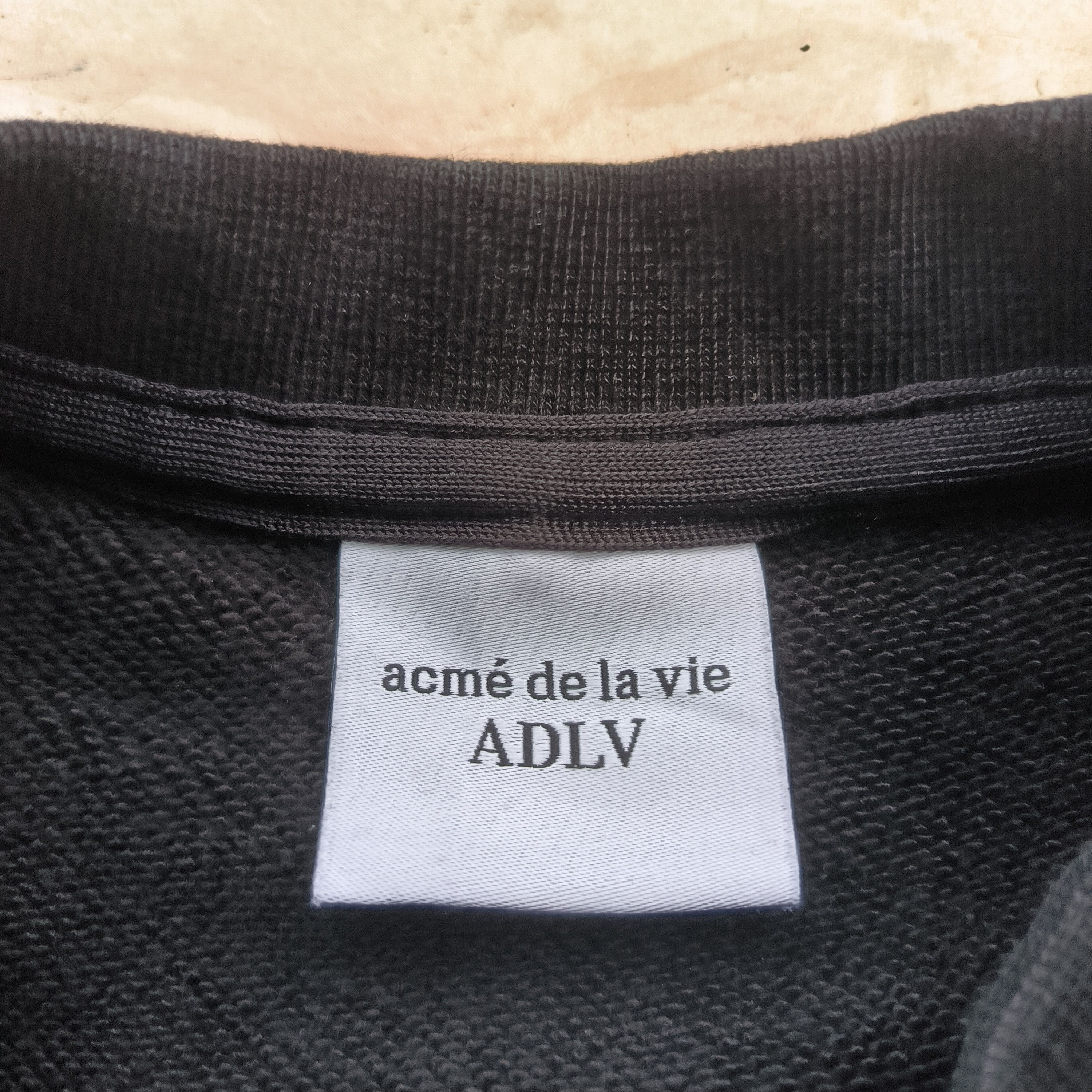 acme de la vie ACME DE LA VIE x LISA Spade Script Crop Sweatshirt Size M / US 6-8 / IT 42-44 - 4 Thumbnail