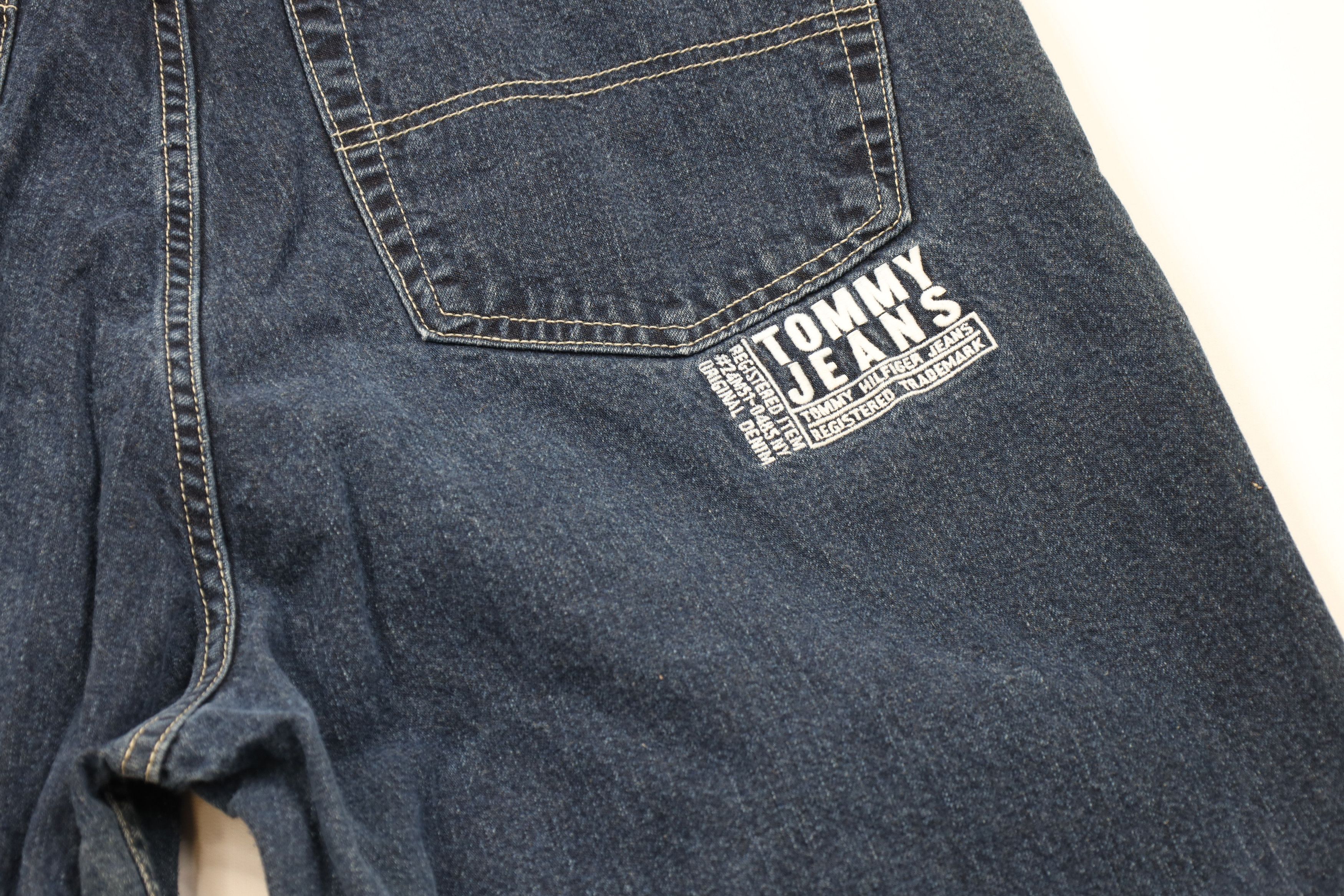 Tommy Hilfiger × Vintage Vintage 90s Tommy Hilfiger Baggy Fit Wide Leg Jeans USA Size US 38 / EU 54 - 15 Thumbnail