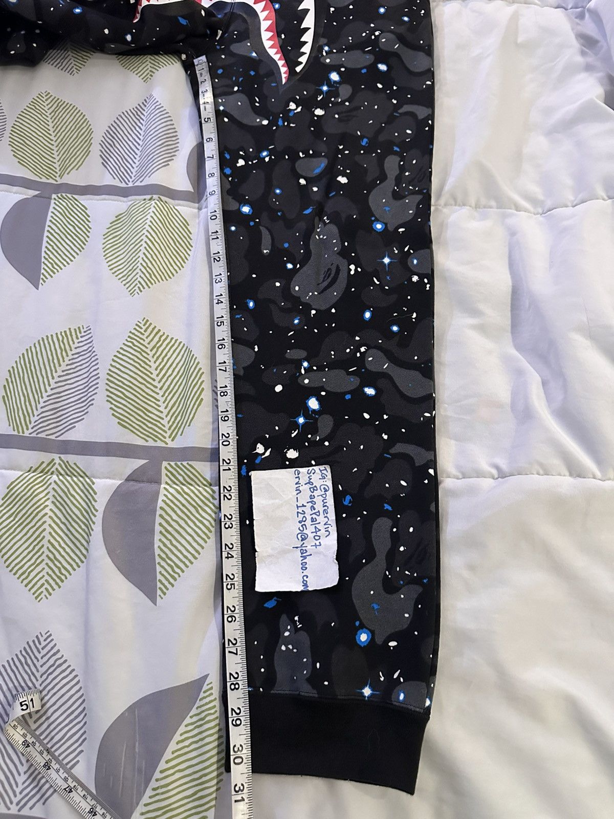 Bape Shark Sweatpants Space Camo Slim Fit XL Size US 36 / EU 52 - 10 Thumbnail