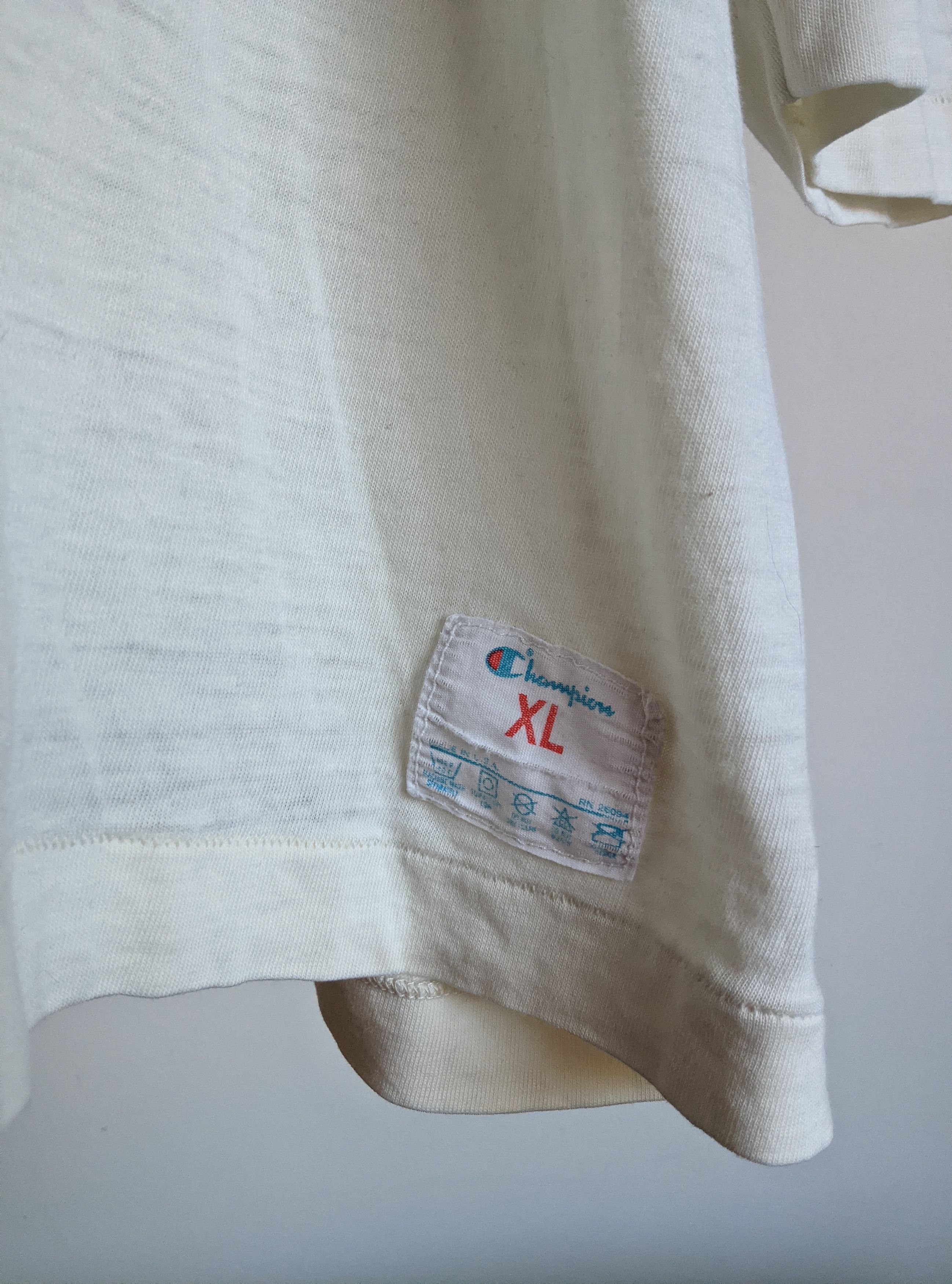 Champion Vintage 80s thrashed distressed Harvard jersey fade erd Size US XL / EU 56 / 4 - 9 Thumbnail