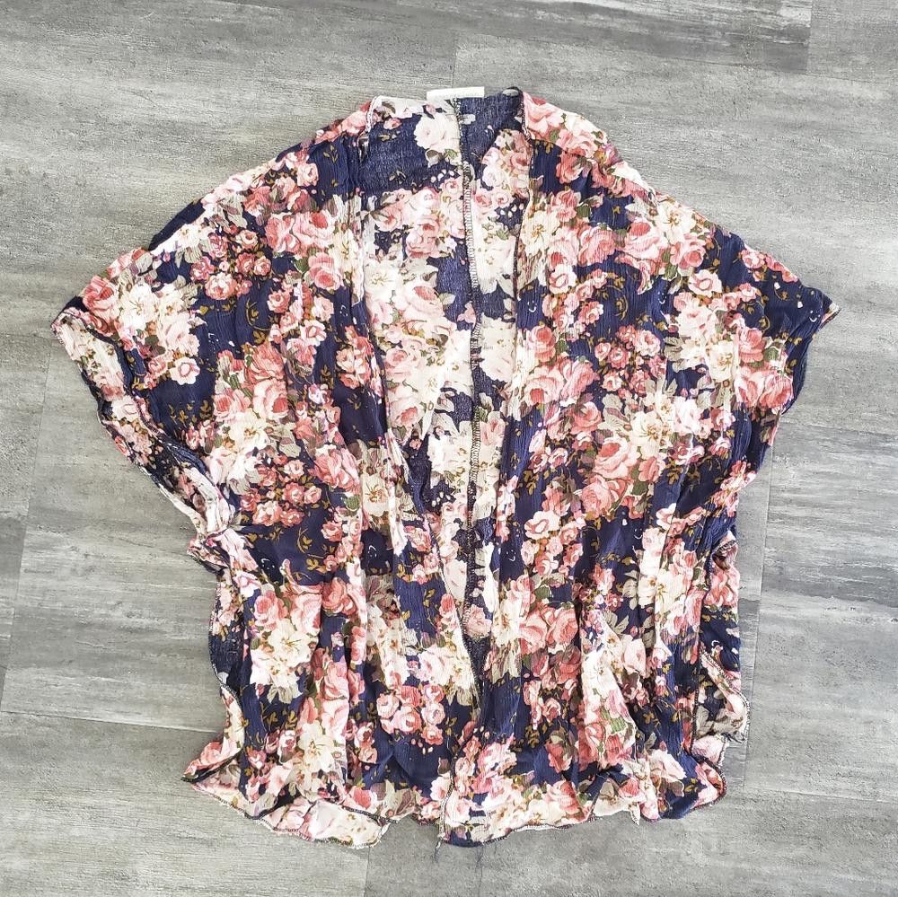 Designer Navy Pink Floral BL Cover Up Size ONE SIZE - 1 Thumbnail