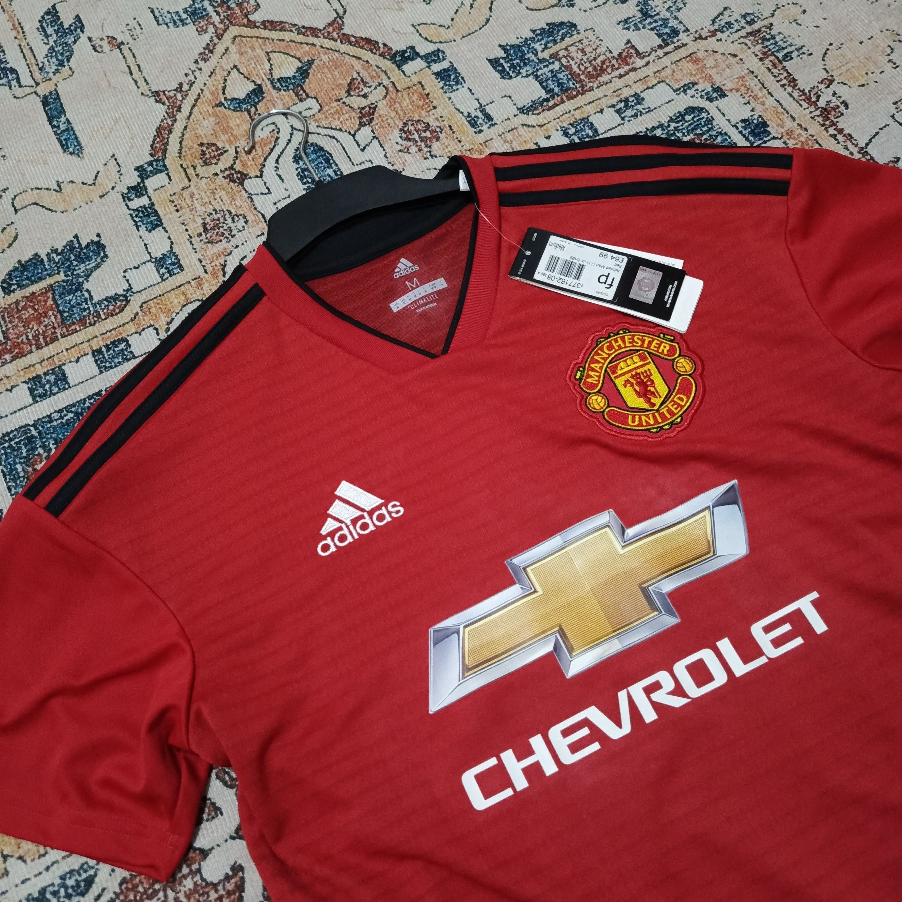 Adidas Manchester United 2018/2019 Home Shirt Size US M / EU 48-50 / 2 - 3 Thumbnail