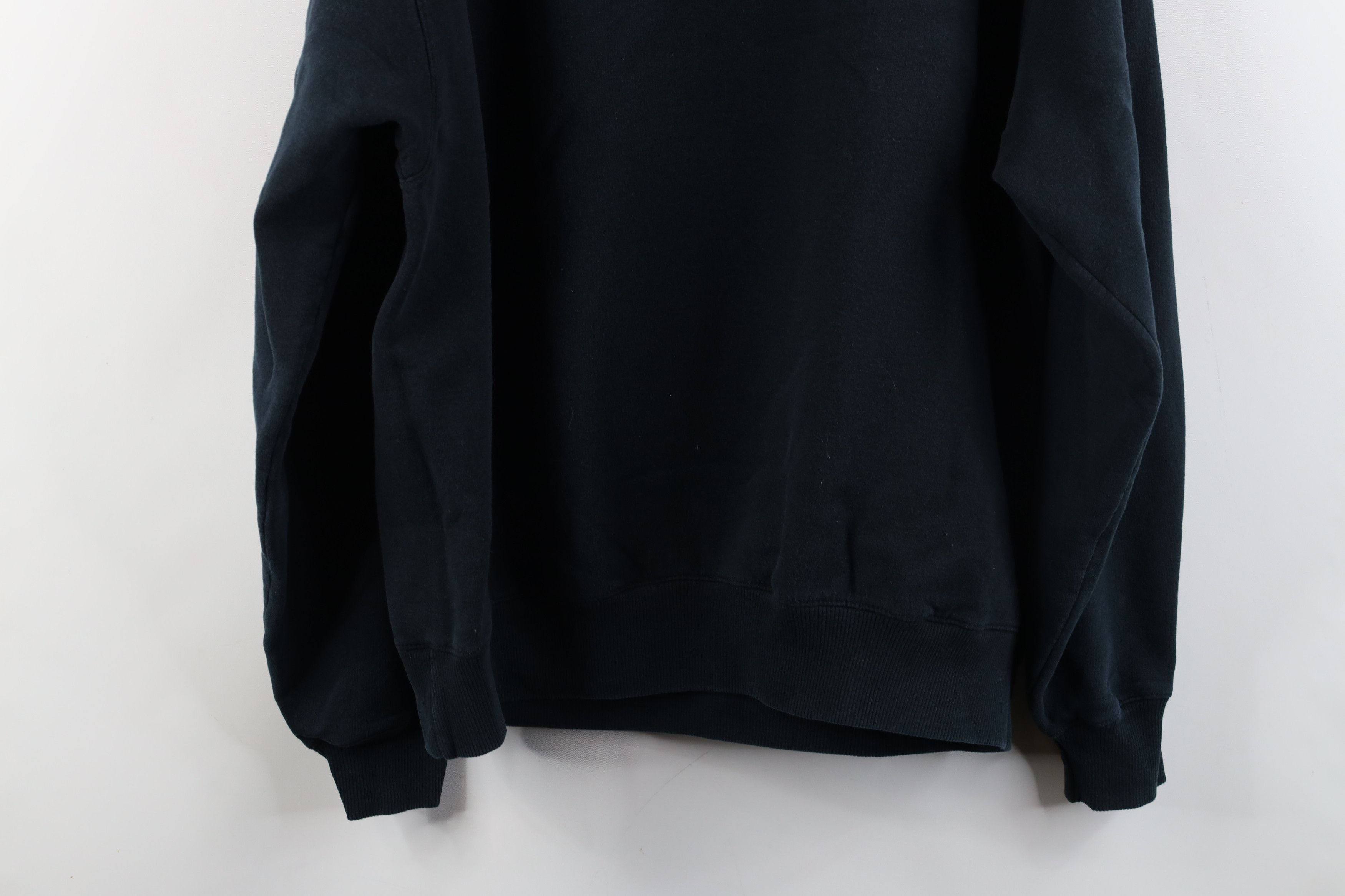Champion × Vintage Vintage Champion Classic Logo Crewneck Sweatshirt Black Size US L / EU 52-54 / 3 - 14 Thumbnail