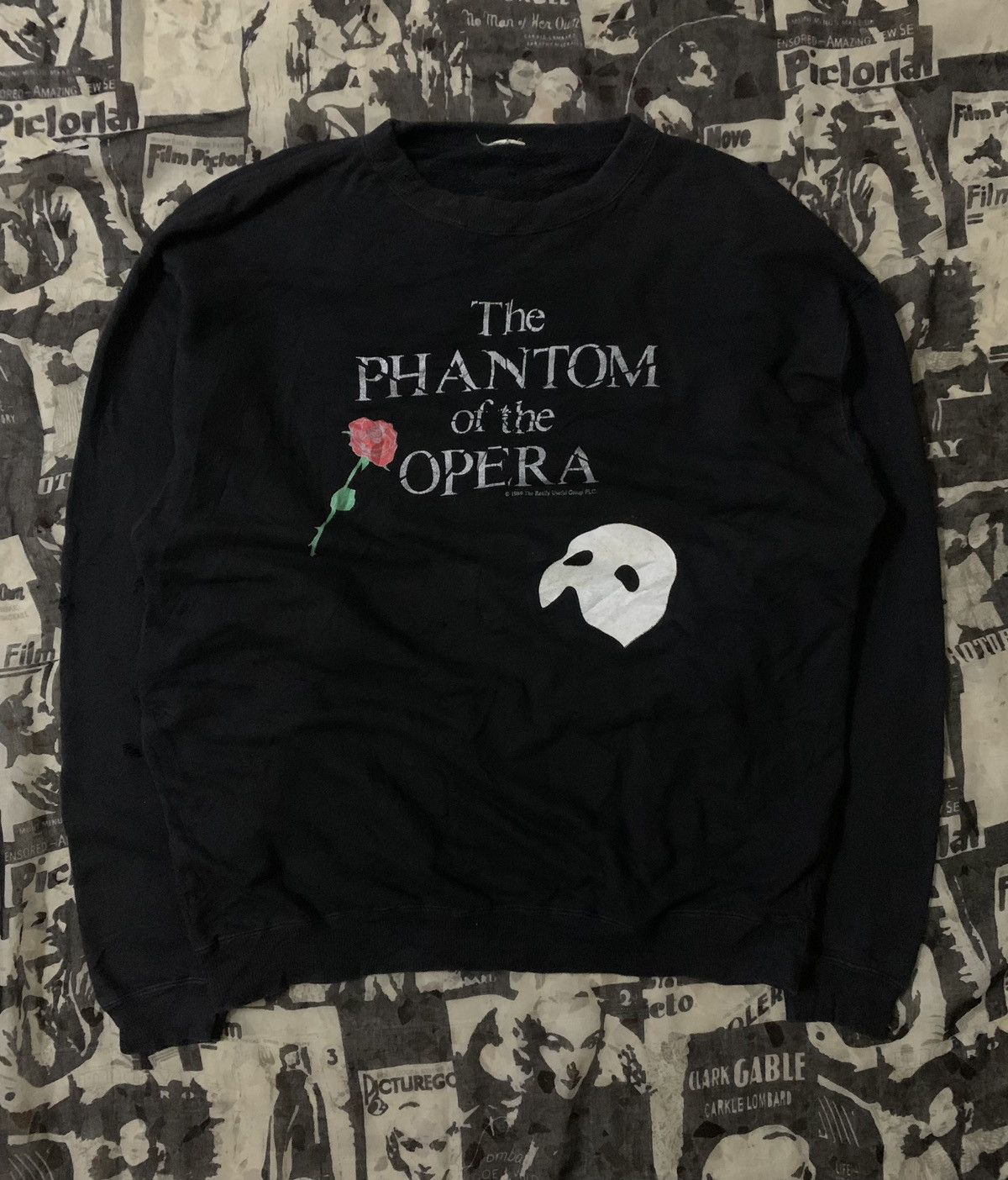 Japanese Brand 💥Vintage 90s The Phantom of the Opera Sweatshirt Size US L / EU 52-54 / 3 - 1 Thumbnail
