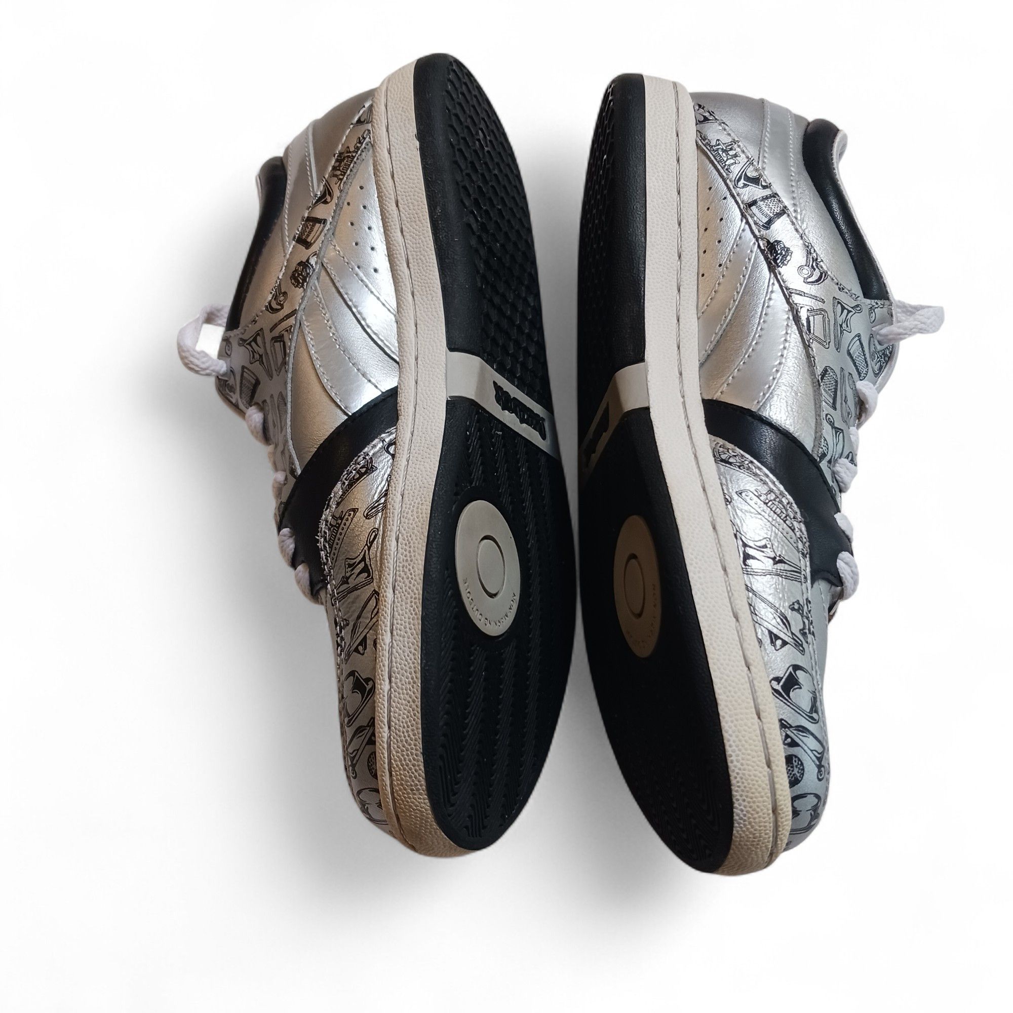 Reebok Y2K Reebok Monopoly Sneakers Womens 6 Silver Graphic Shoes Size US 6 / IT 36 - 9 Thumbnail