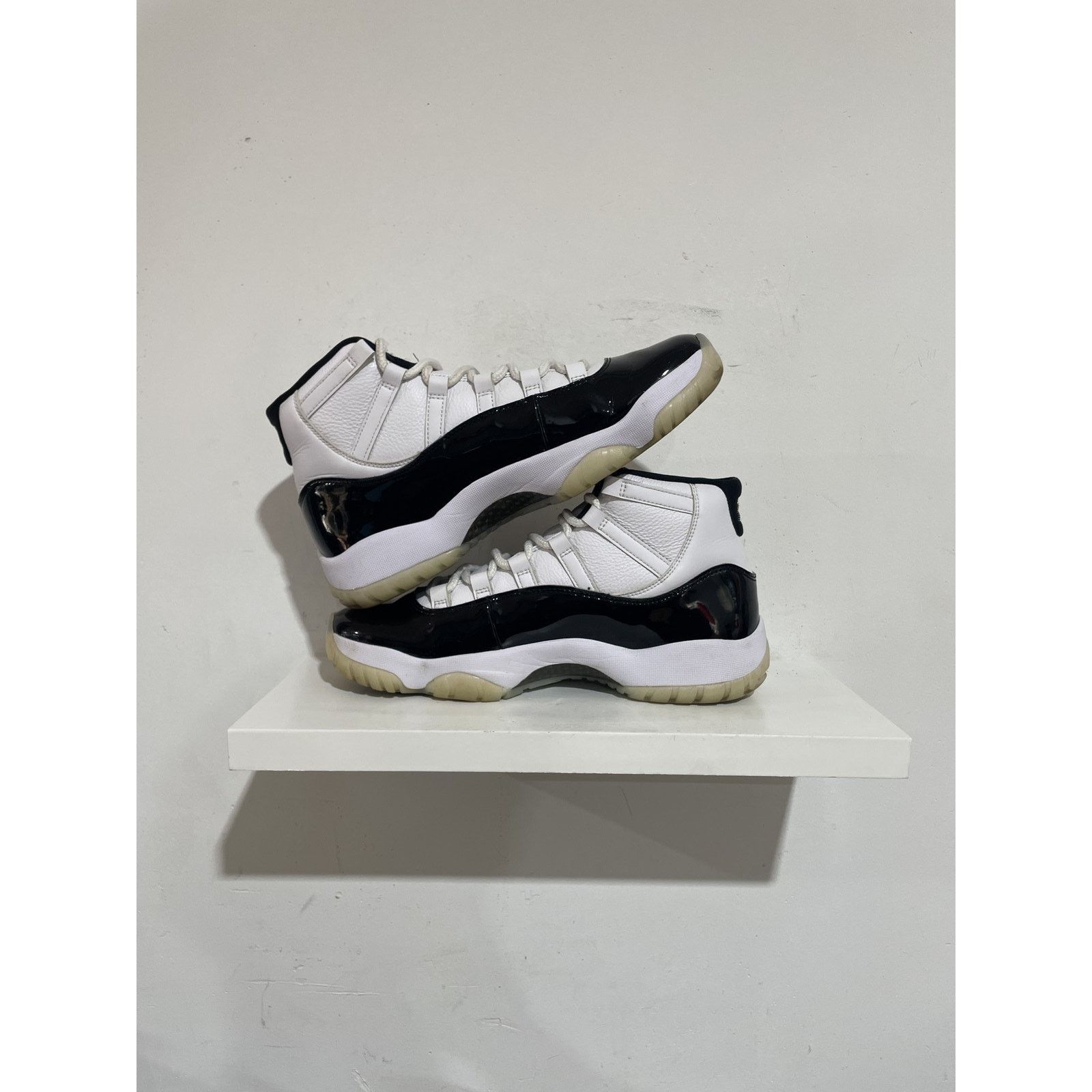 Jordan Brand NIKE JORDAN 11 DMP GRATITUDE 2023 SIZE 10 PREOWNED Size US 10 / EU 43 - 5 Thumbnail