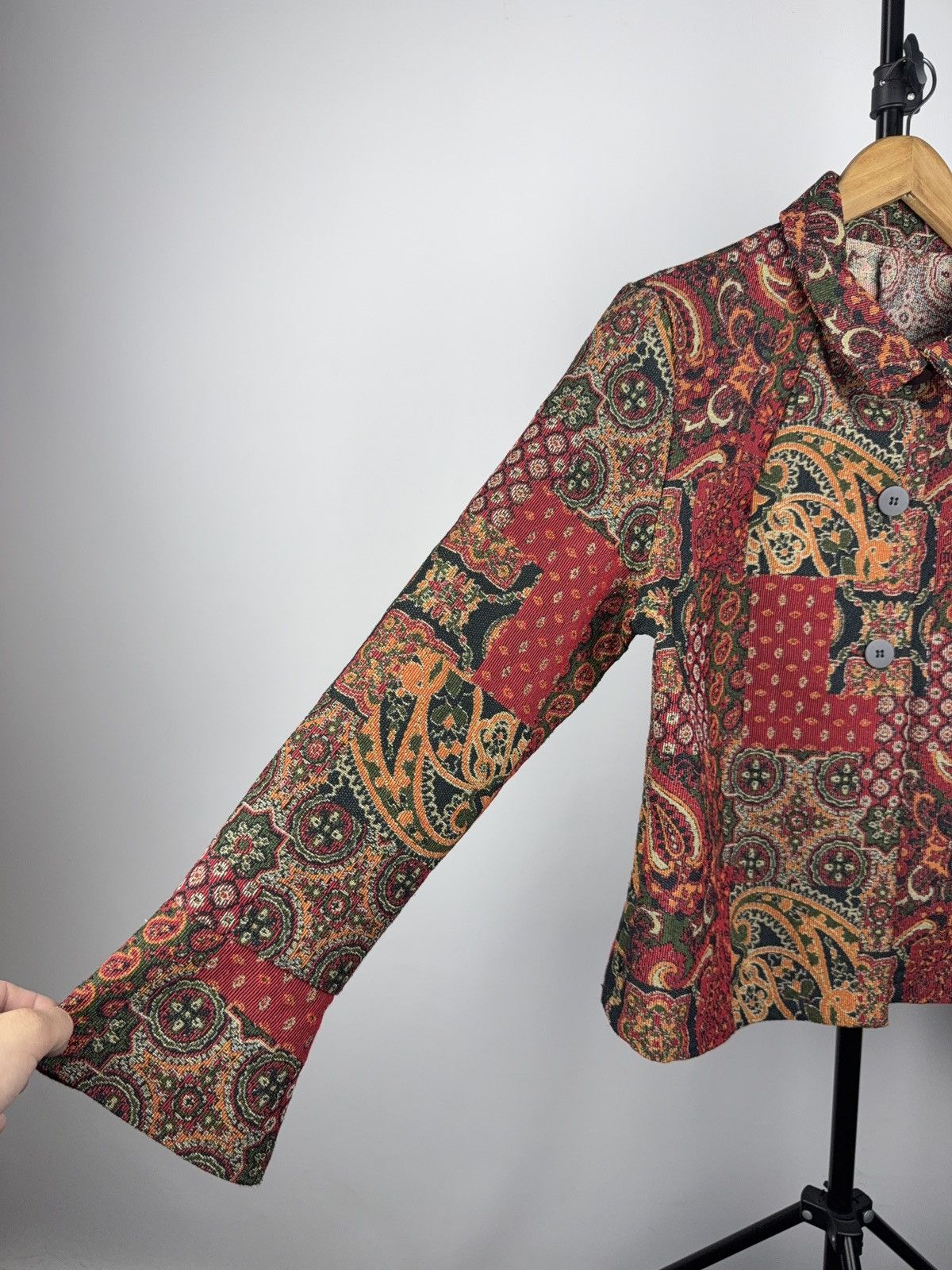 Japanese Brand Vintage Made in Italy Paisley Tapestry Jacket Wool Blend Size M / US 6-8 / IT 42-44 - 4 Thumbnail