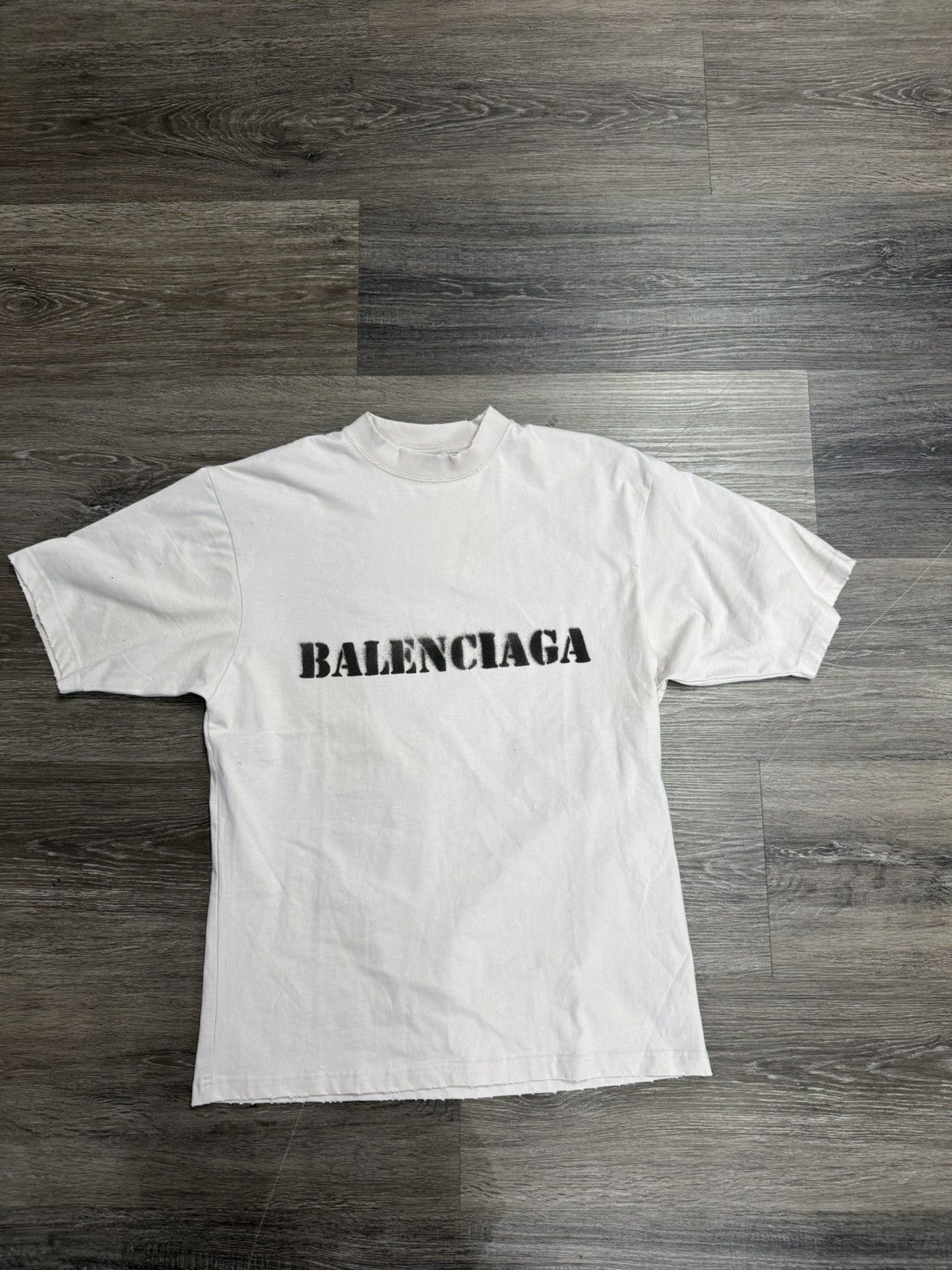 Balenciaga Balenciaga Blurred Logo T-Shirt Size US XS / EU 42 / 0 - 1 Thumbnail