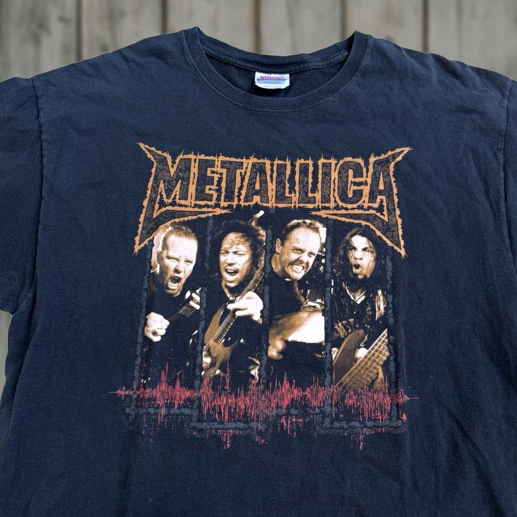 Hanes VINTAGE Hanes T Shirt Band Shirt XL Black Crew Neck Short Sleeve Men 2000s 90s Metallica Size US XL / EU 56 / 4 - 1 Thumbnail