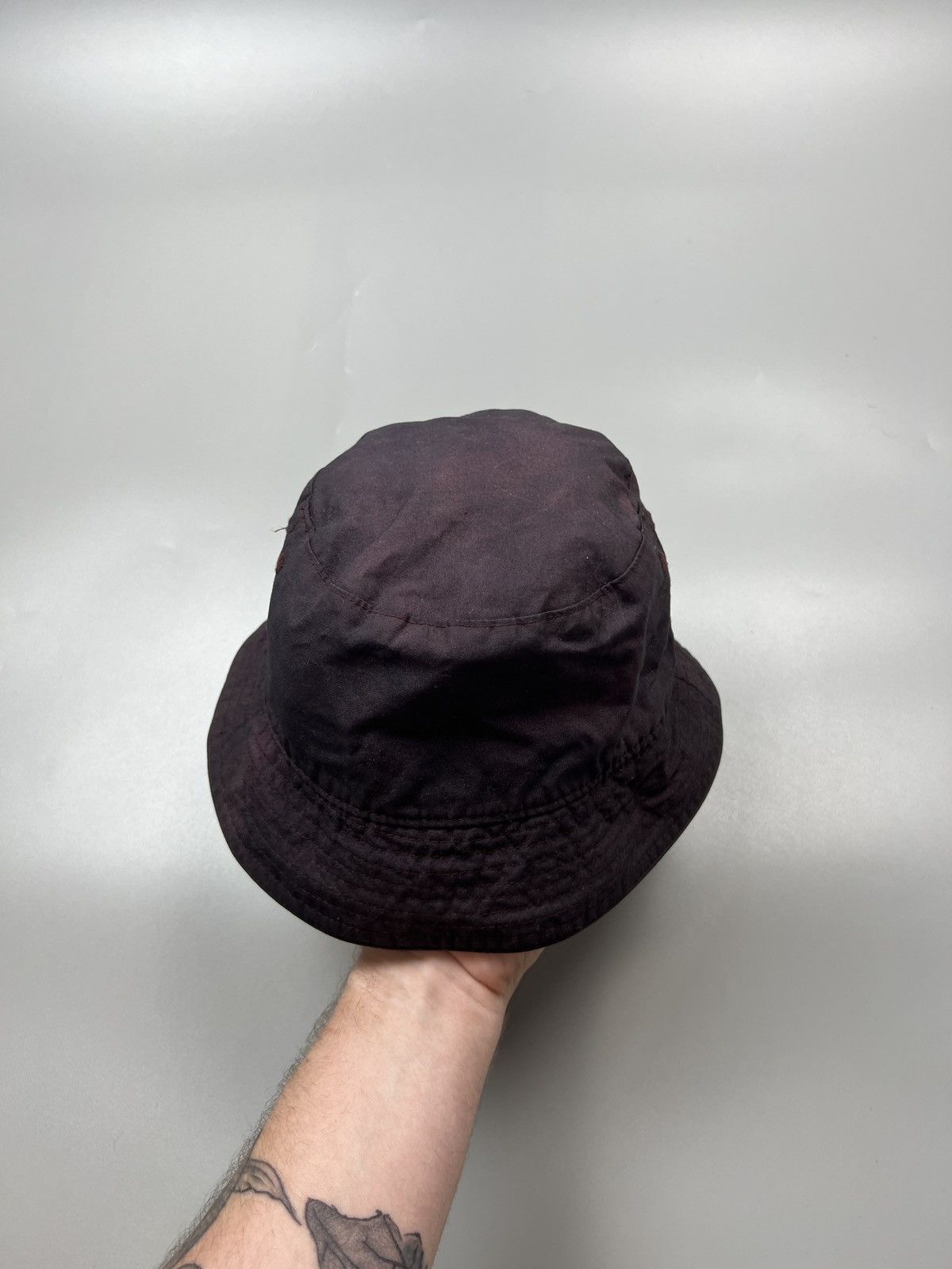 Barbour Barbour Purple Waxed Bucket Hat (Y0482) Size ONE SIZE - 1 Thumbnail