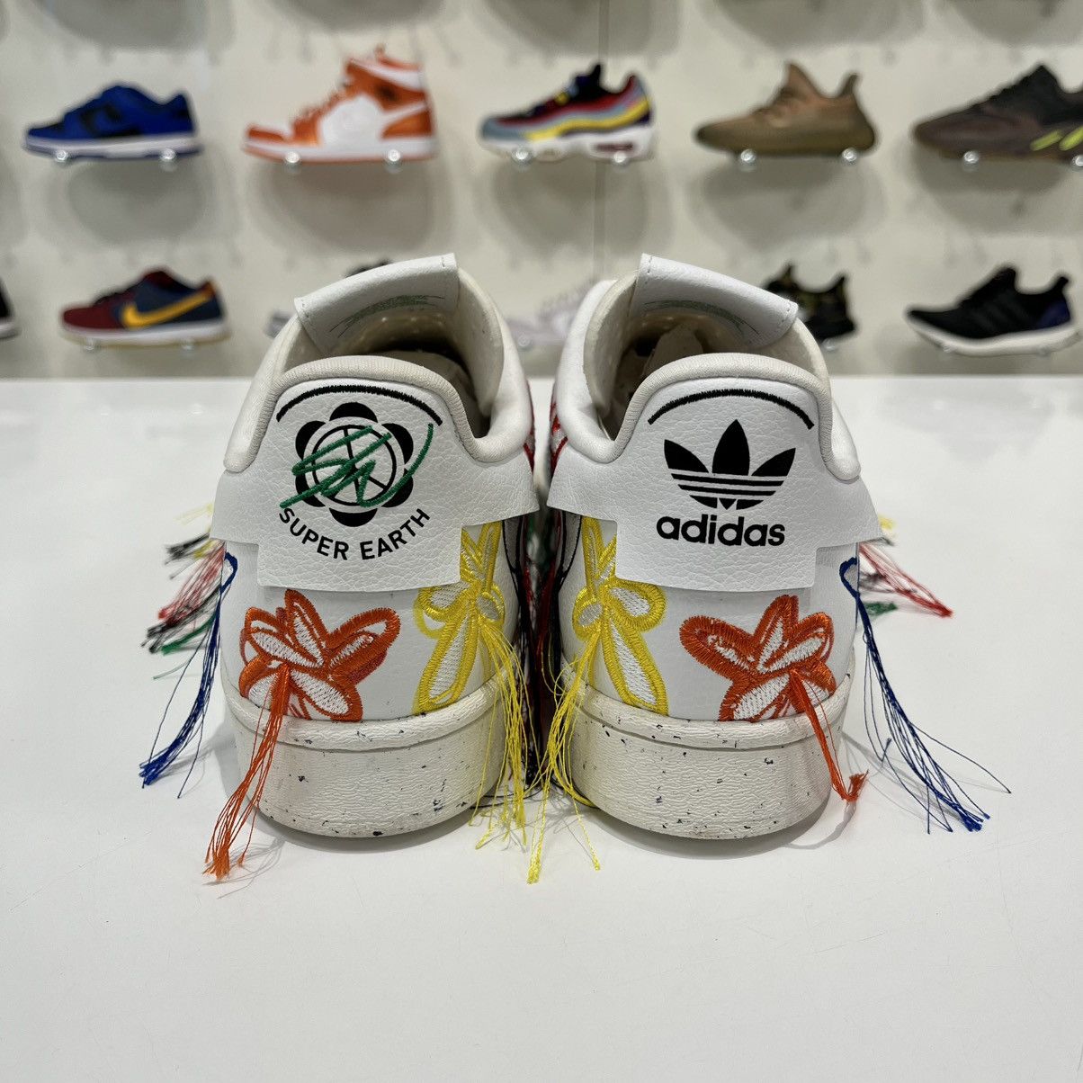 Adidas Adidas Superstar Sean Wotherspoon Superearth Size US 8 / EU 41 - 5 Thumbnail