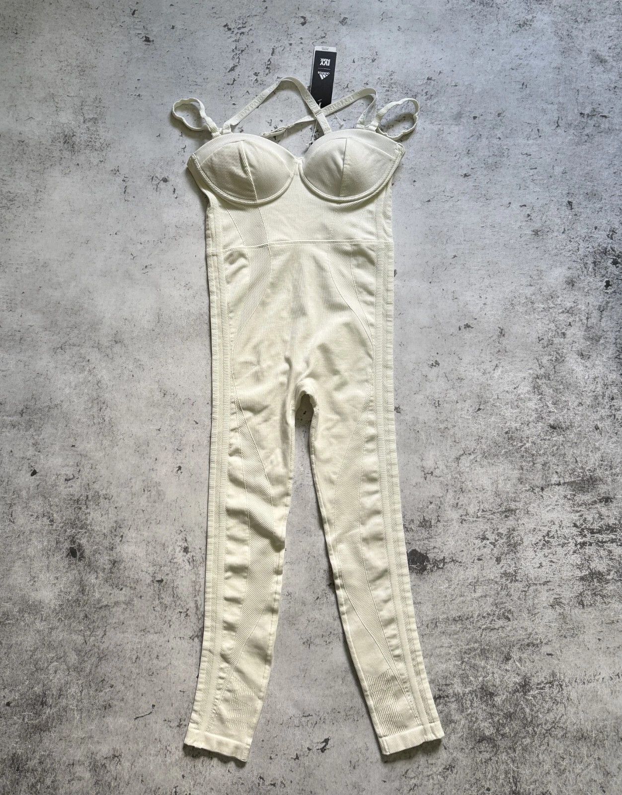 Adidas ADIDAS X BEYONCE X Ivy Park Cat Suit HB5555 SIZE L Size L / US 10 / IT 46 - 2 Thumbnail