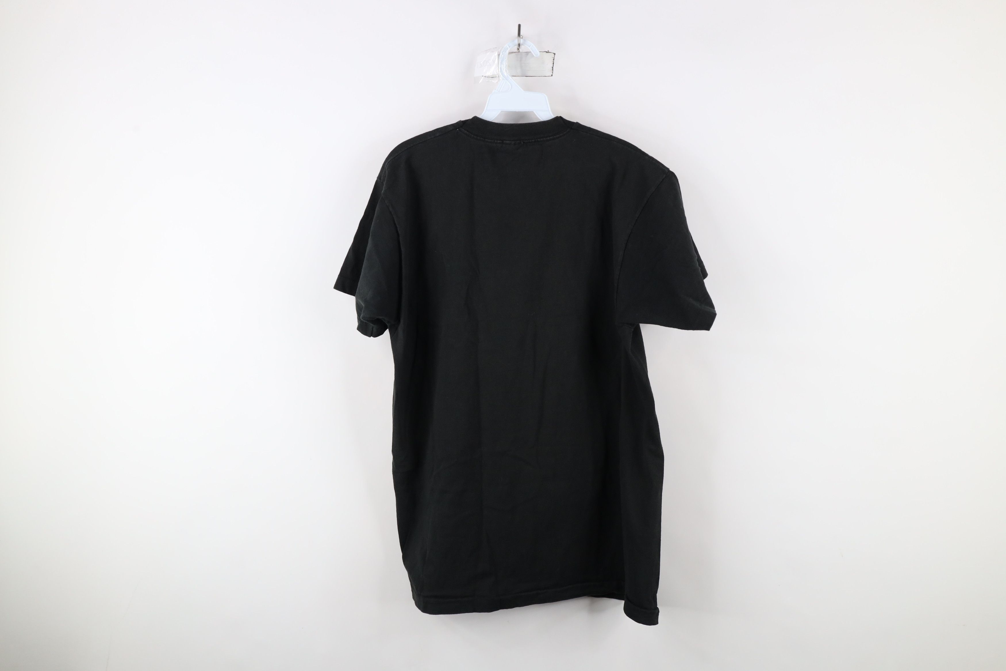 Vintage Vintage 90s Streetwear Anthropomorthic Art T-Shirt USA Size US L / EU 52-54 / 3 - 12 Thumbnail