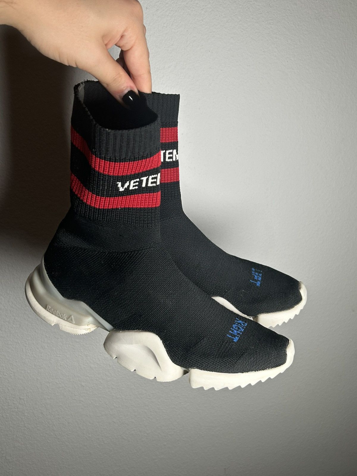 Reebok × Vetements Left Right Sock Knit Sneakers Size US 6 / IT 36 - 4 Thumbnail