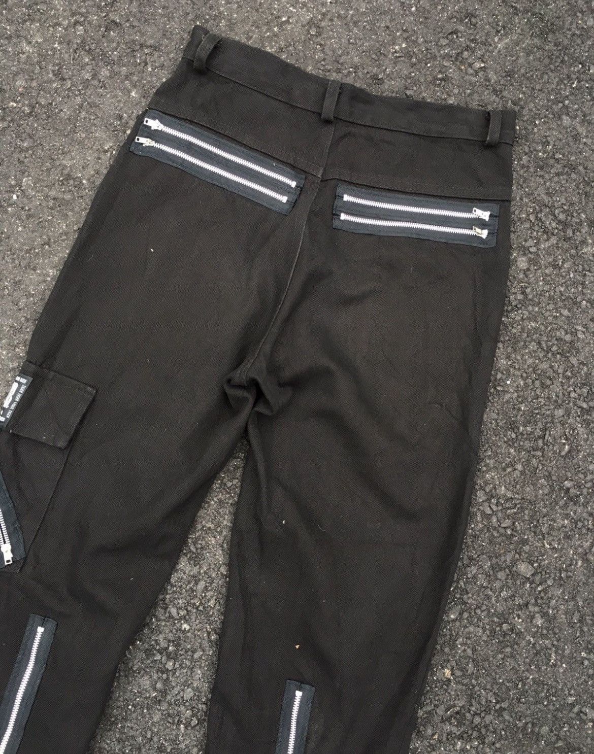 If Six Was Nine × Issey Miyake × Tornado Mart 💥Insane 90s Style Bondage Multi Pocket Zipper Pants Size US 30 / EU 46 - 4 Thumbnail