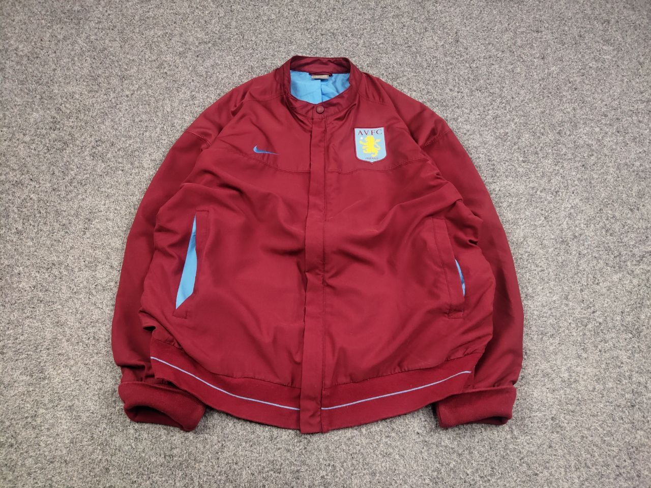 Nike Vintage Nike Aston Villa FC Soccer Track Jacket Size US L / EU 52-54 / 3 - 2 Thumbnail