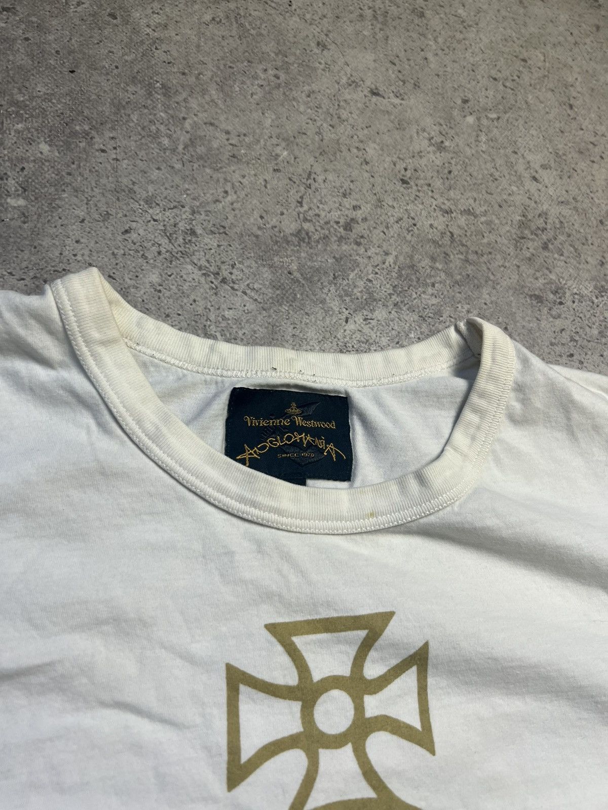 Vivienne Westwood Vintage Vivienne Westwood big logo t-shirt Size US XL / EU 56 / 4 - 6 Thumbnail