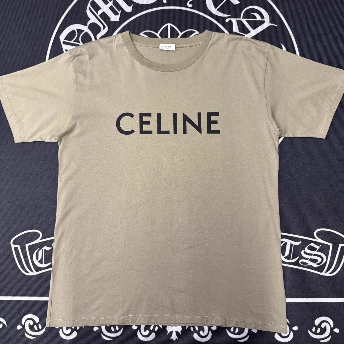 Celine Brown Short-Sleeve Crew Neck Shirt Size US M / EU 48-50 / 2 - 1 Thumbnail