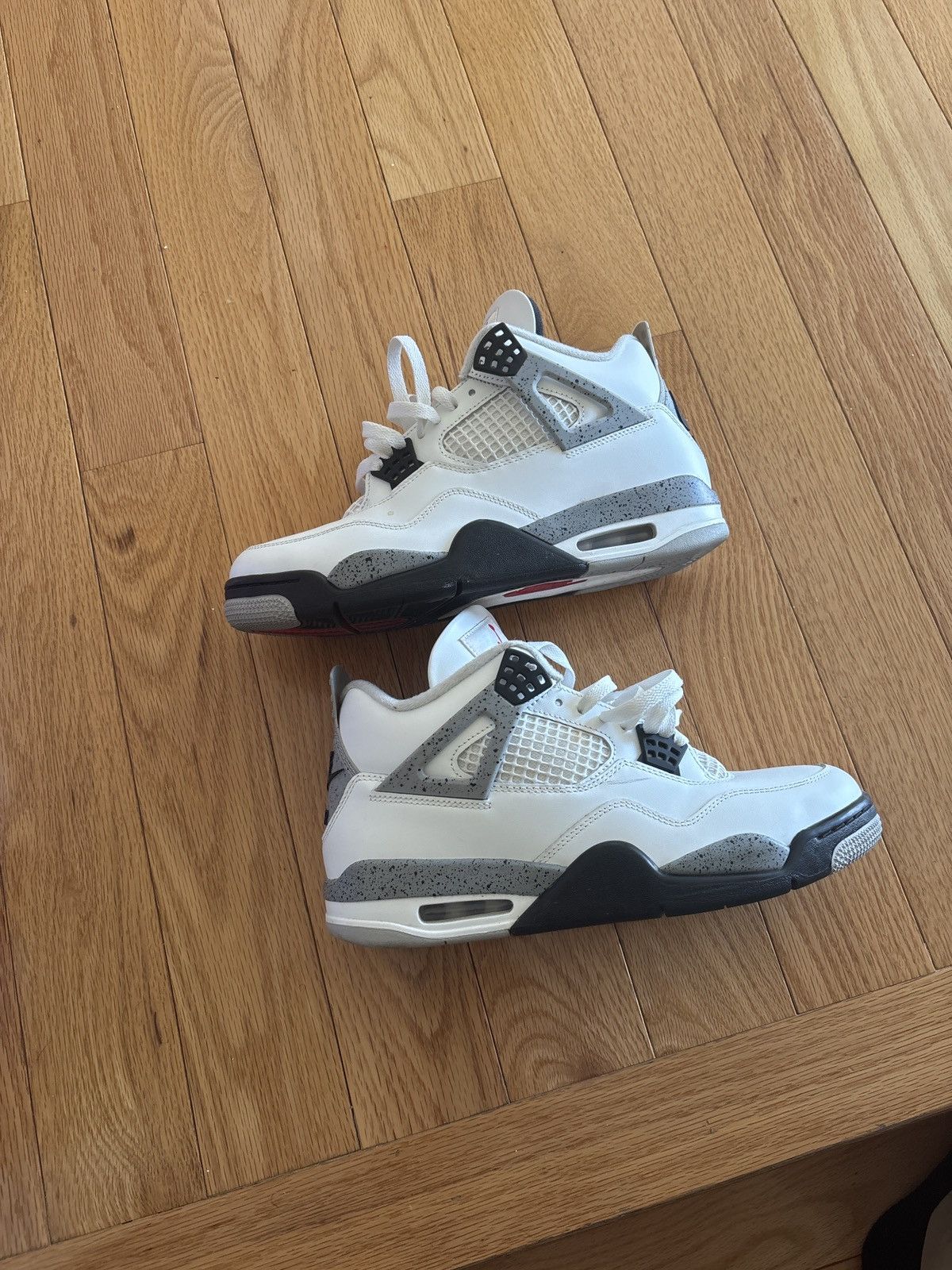 Jordan Brand JORDAN 4 White Cement Size US 9.5 / EU 42-43 - 1 Thumbnail