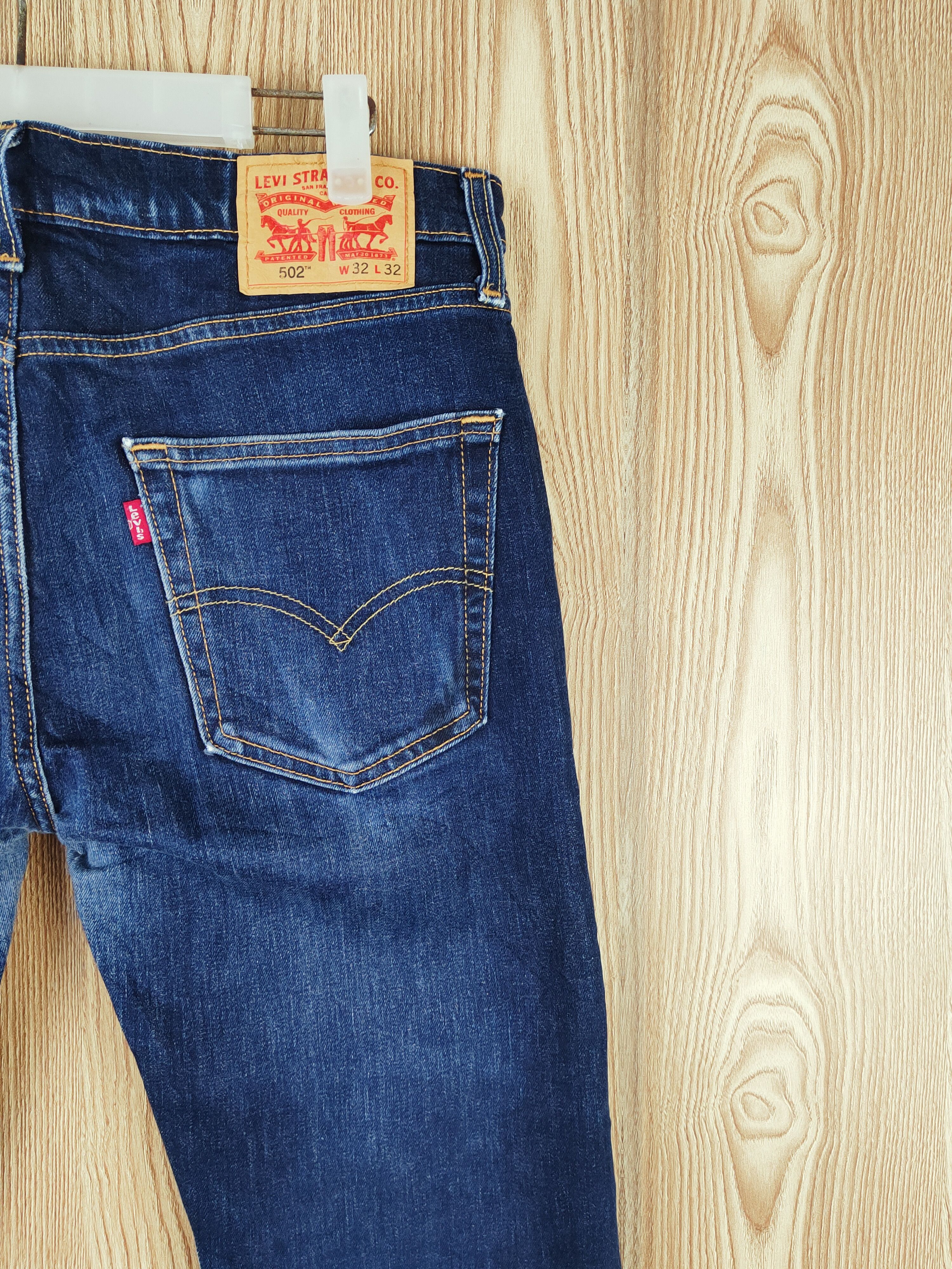 Levi's Levi's Dark Blue Distressed Ripped Jeans #S2707 Size US 33 - 12 Thumbnail