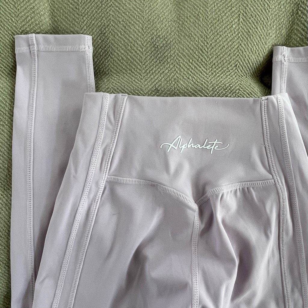 Other NWT Alphalete Kinetic Pulse Dusty Lilac Lavender Leggings $7 Size 26" / US 2 / IT 38 - 3 Thumbnail