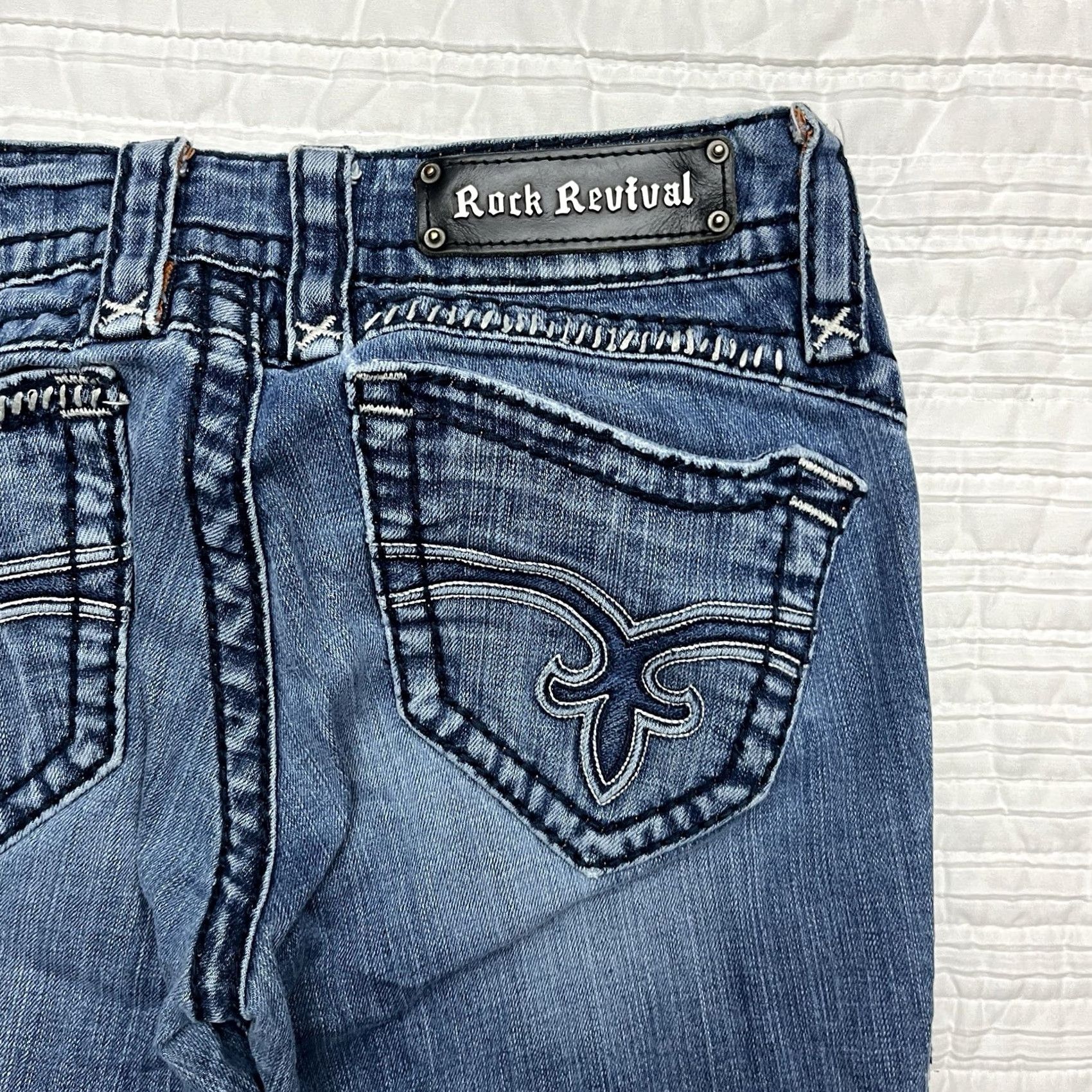 Vintage Rock Revival Jeans Womens 30x32 Blue Skinny Distressed Embroidered Pockets Size 30" / US 8 / IT 44 - 2 Thumbnail