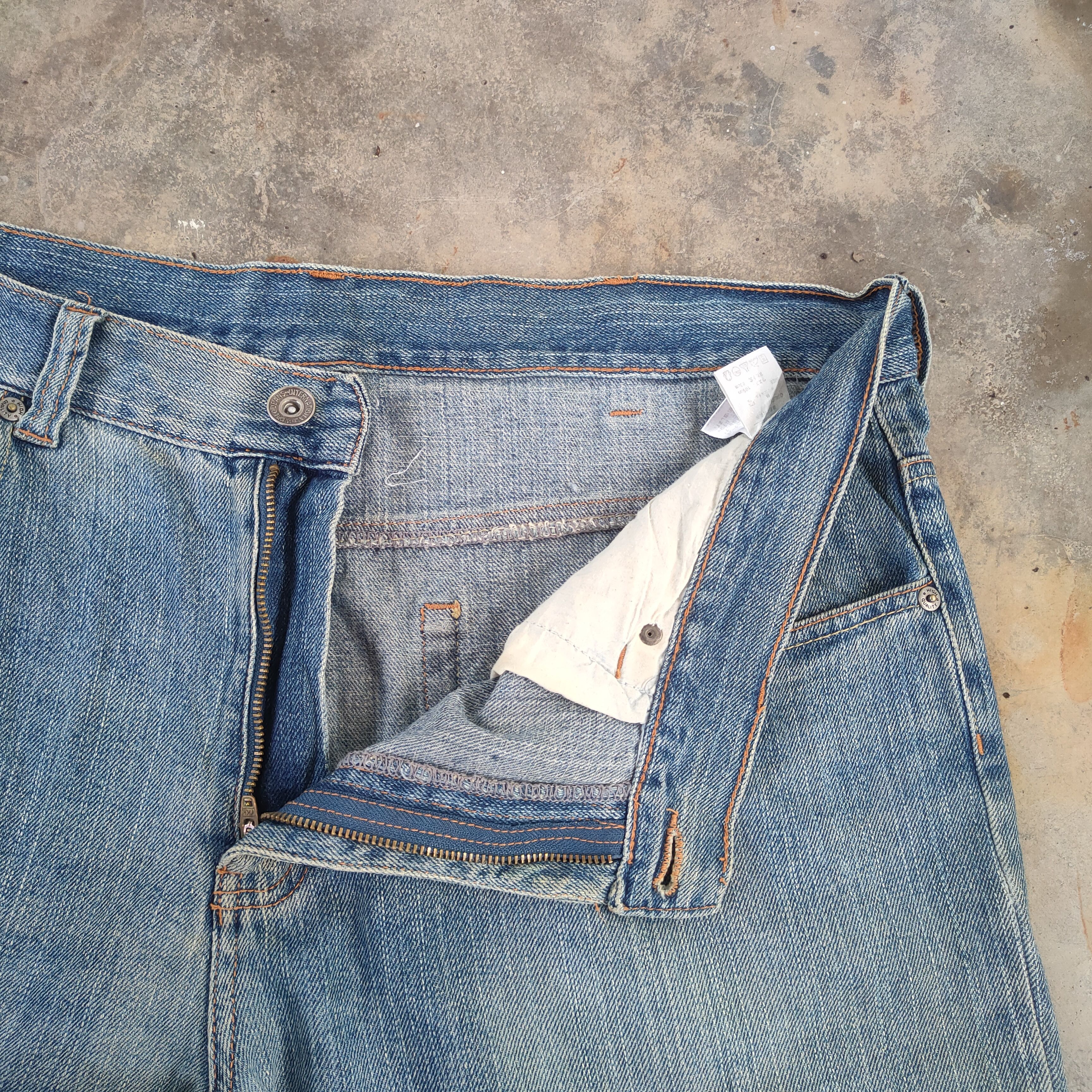 Japanese Brand W40 VINTAGE 19191 JAPANESE FADED DISTRESSED JEAN PANTS Size US 40 / EU 56 - 8 Thumbnail