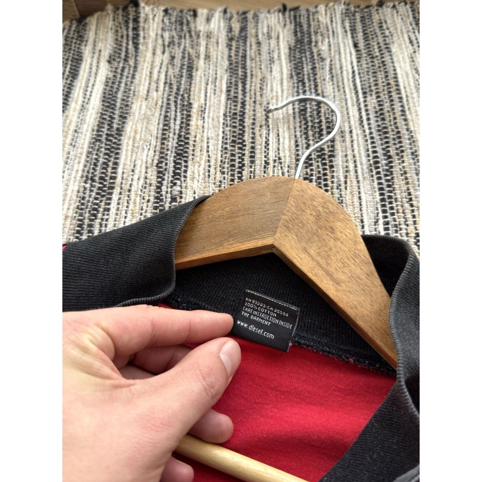 Diesel VINTAGE Diesel Center Logo Y2K Red Zip Sweatshirt Mens S Size US S / EU 44-46 / 1 - 8 Thumbnail