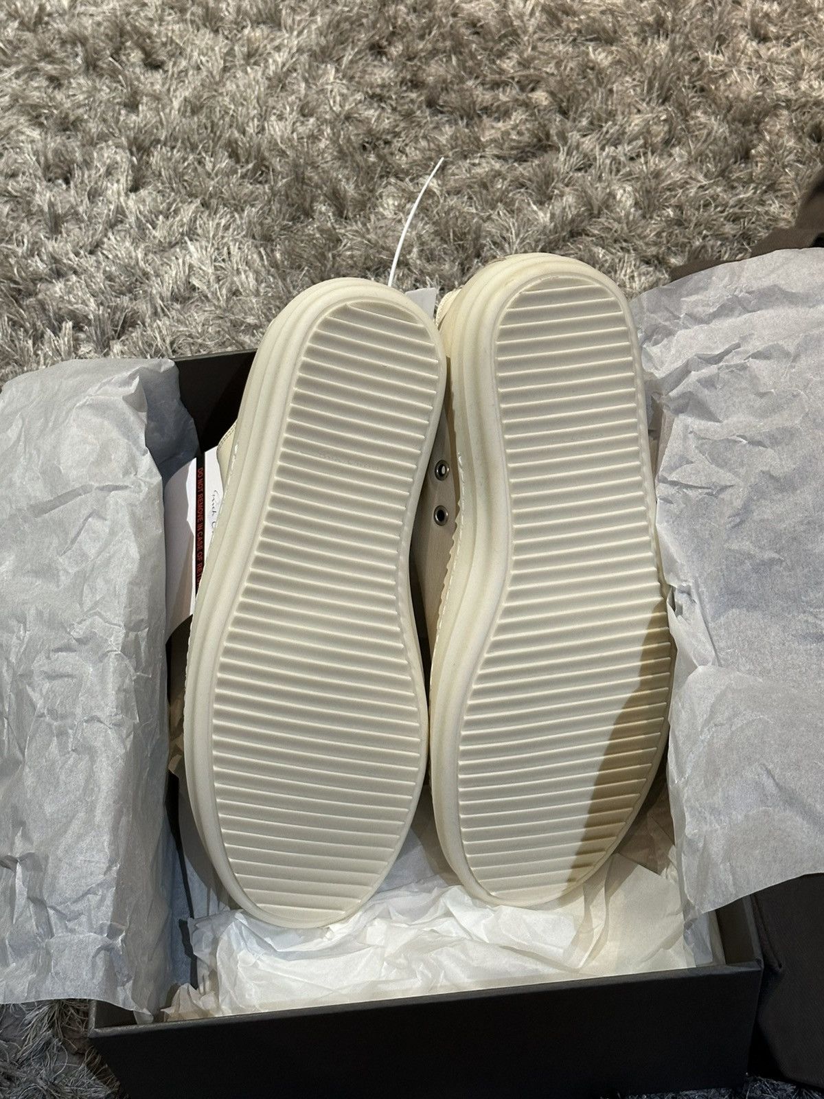 Rick Owens Rick owens leather ramones low top white milk sneakers Size US 9.5 / EU 42-43 - 14 Thumbnail