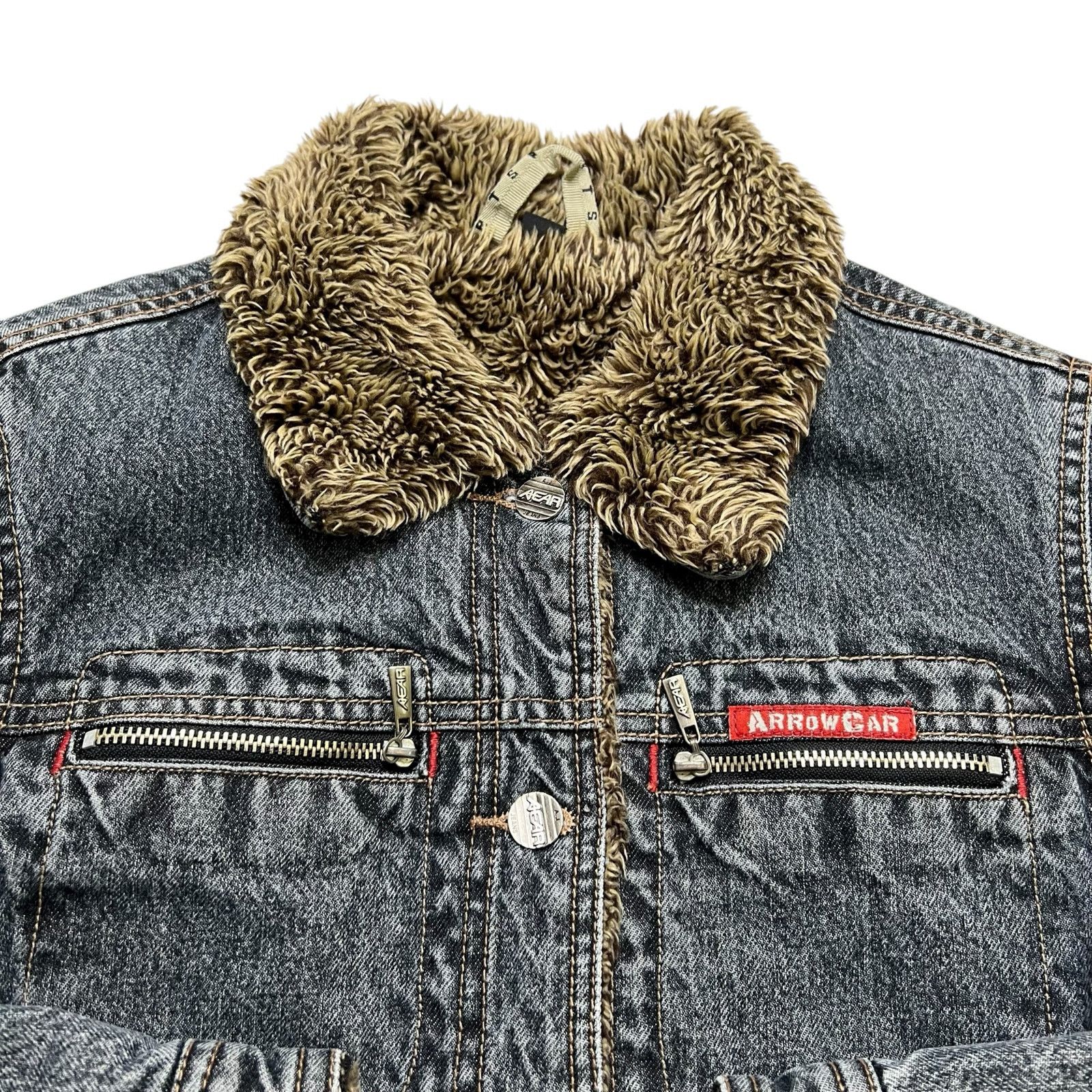 Vintage Vintage ArrowCar Sherpa Lined Denim Jacket Women’s Small Y2K Size S / US 4 / IT 40 - 2 Thumbnail