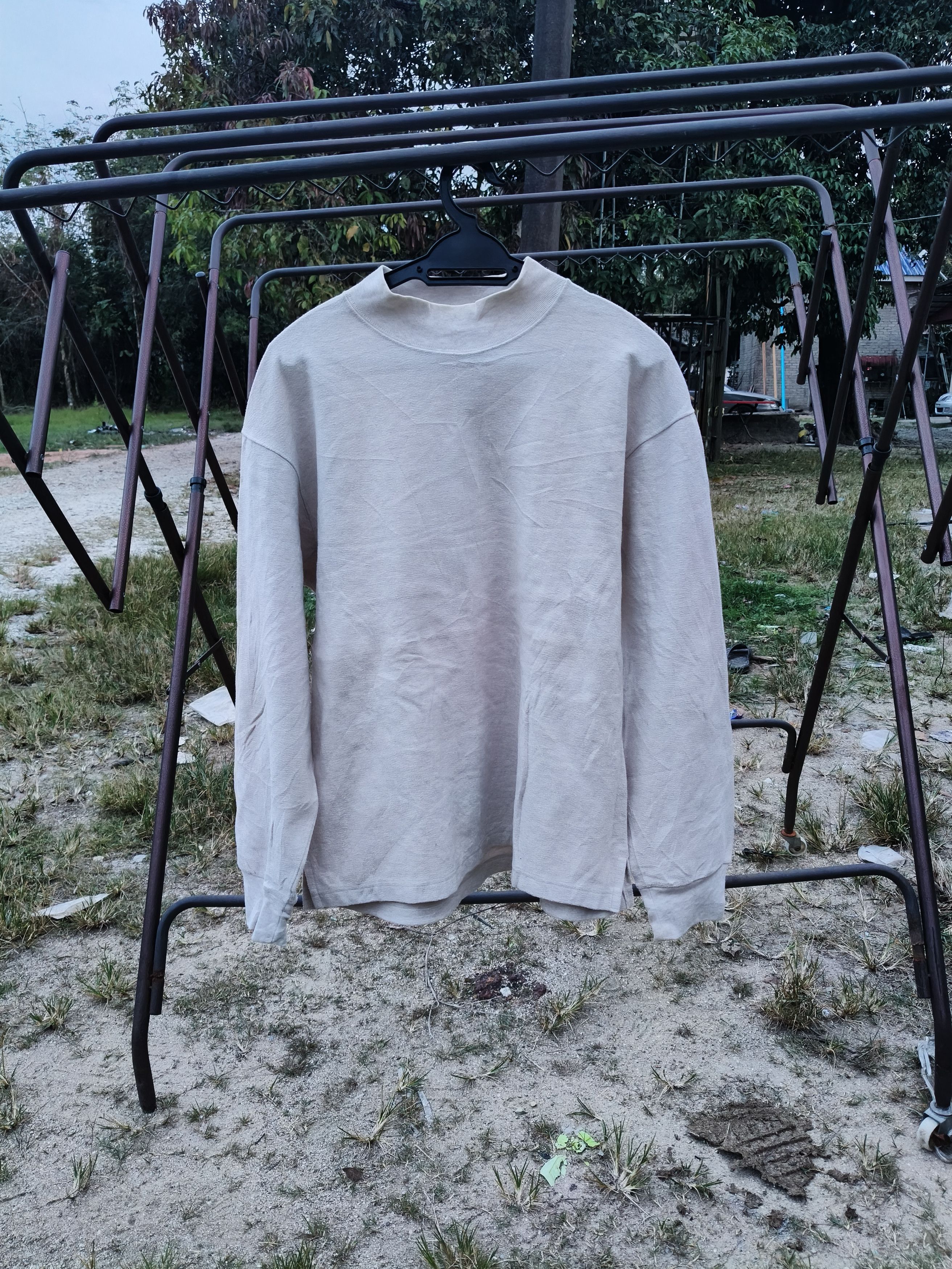 Lemaire × Uniqlo Uniqlo Lemaire Round Neck Size L / US 10 / IT 46 - 1 Thumbnail