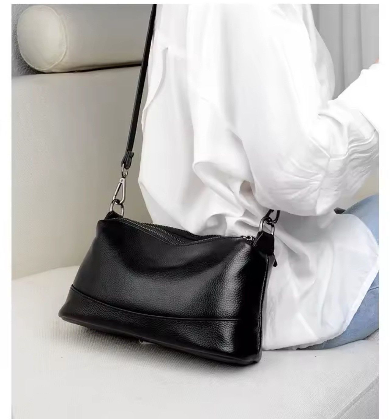 Japanese Brand × Leather Cowhide Ladies Messenger Bag Size ONE SIZE - 2 Thumbnail