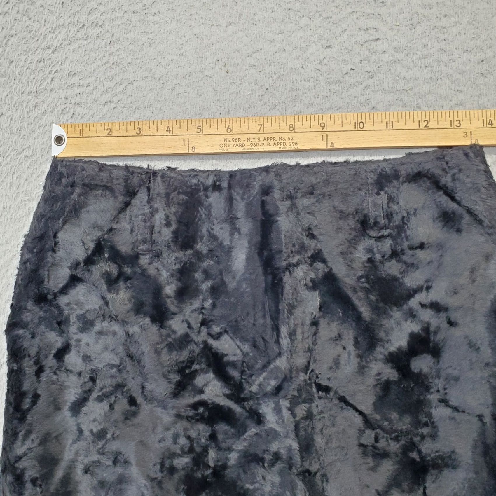 Karen Millen Karen Millen Mini Skirt Womens Size 10 Black Faux Fur Lined Low Waist Back Zip Size 32" / US 10 / IT 46 - 4 Thumbnail